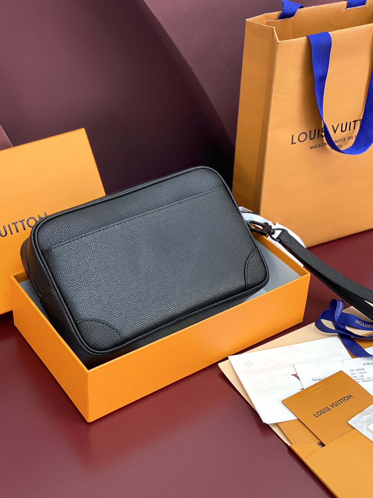 LV 루이비통 M82076 사피아노 가방