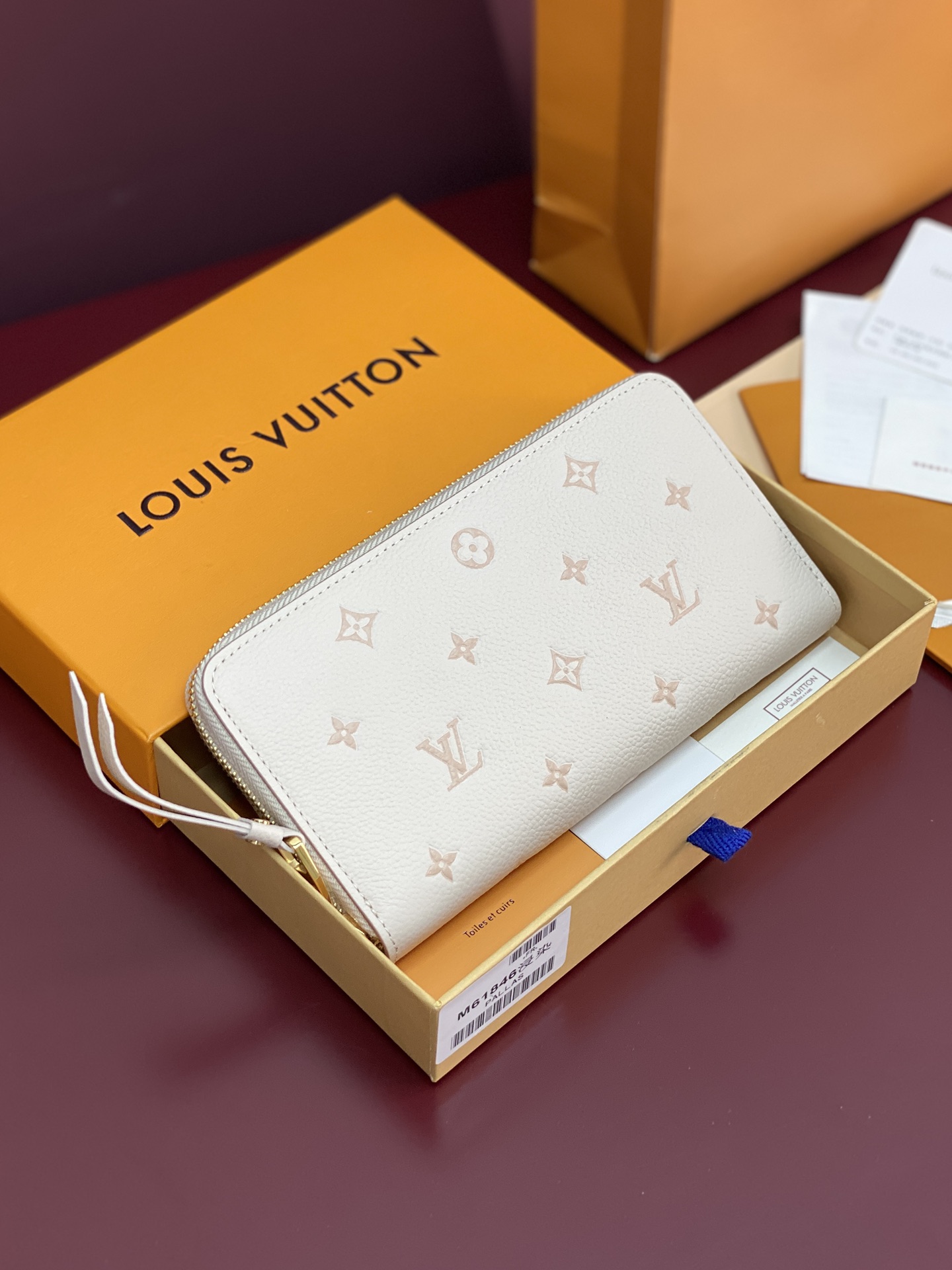 LV 루이비통 장지갑 지갑