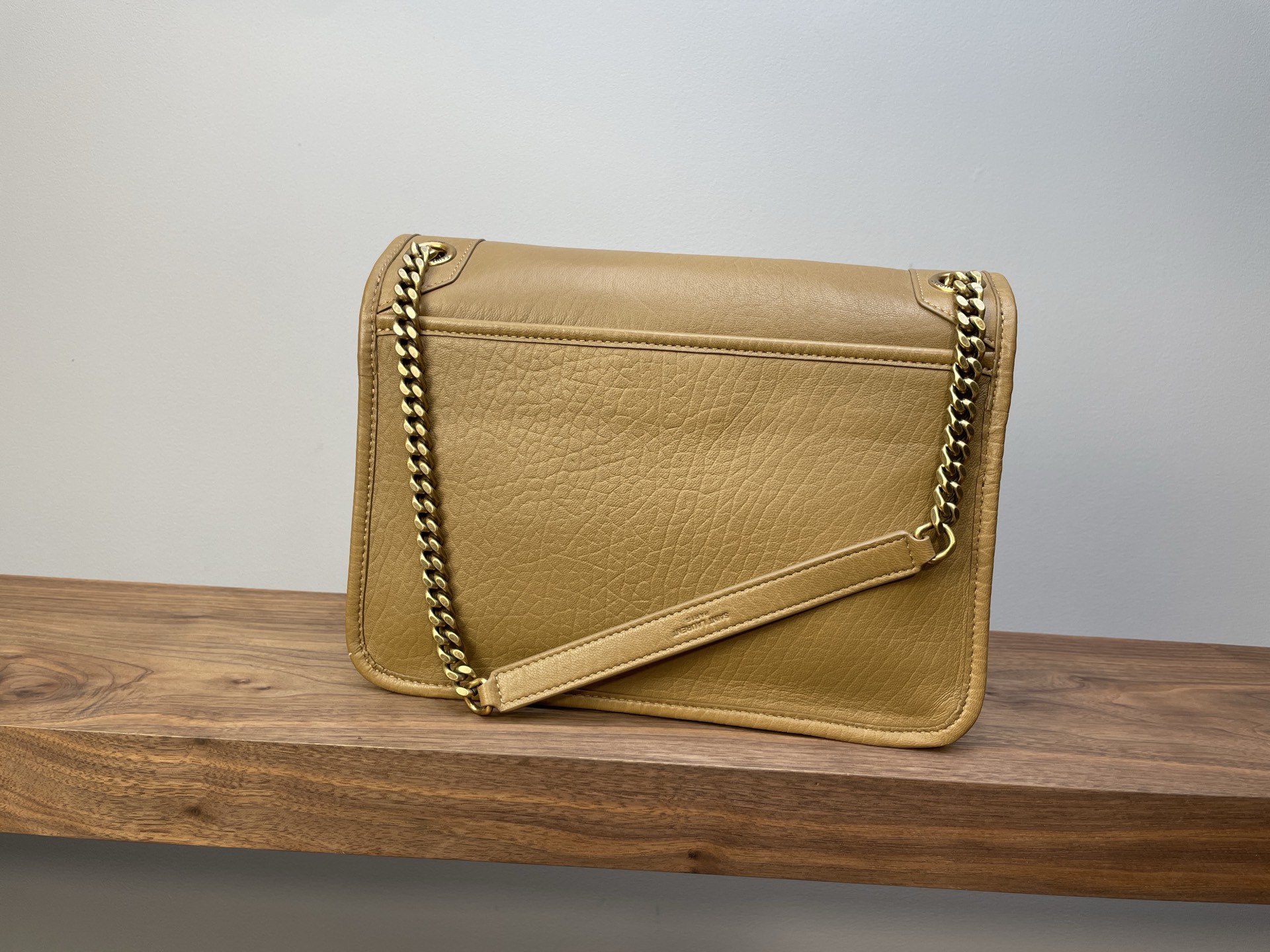 YSL 생로랑 NIKI 28cm 백 숄더백 크로스백 가방