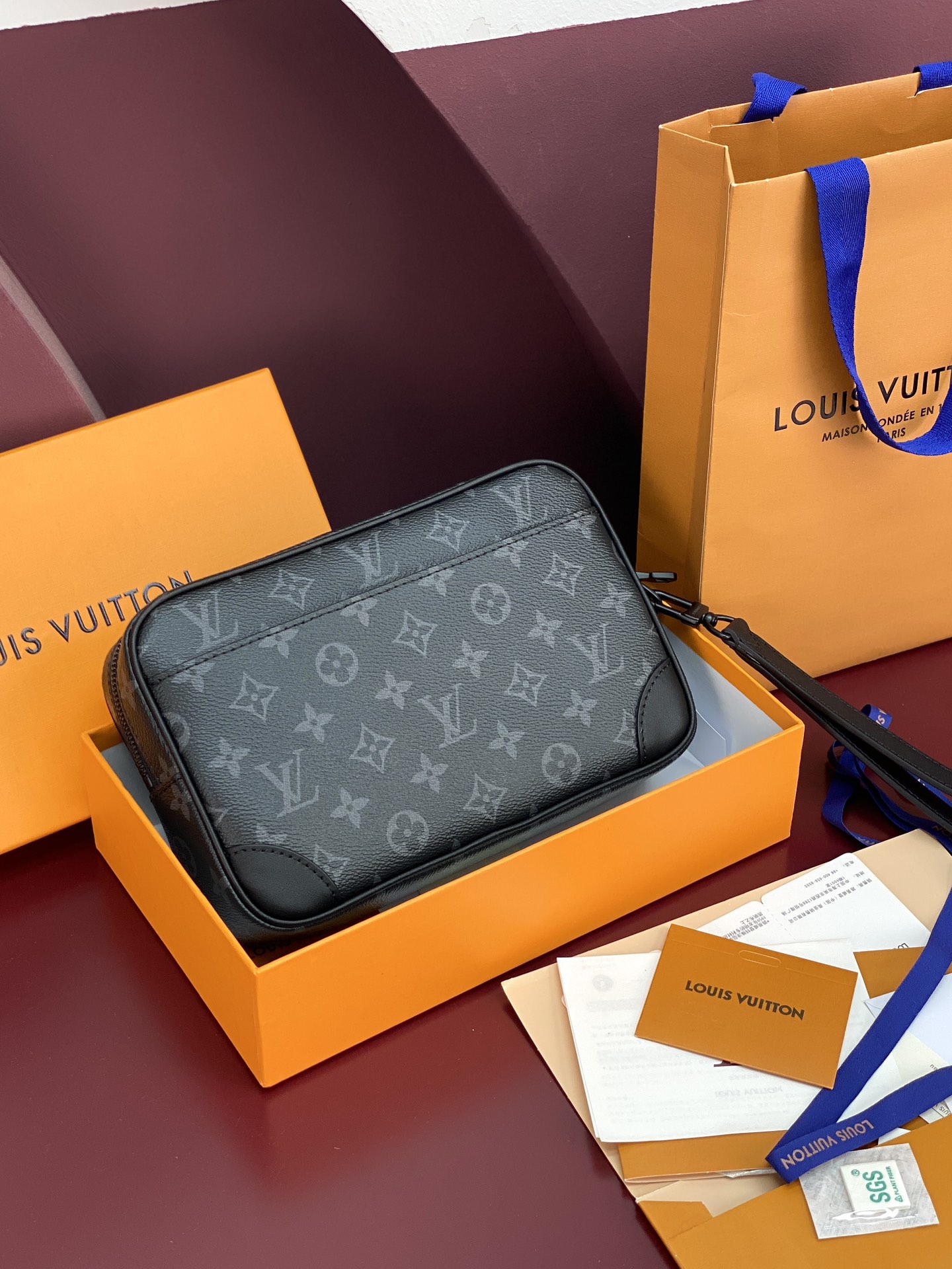 LV 루이비통 M82076 블랙 다미에 클러치백 가방