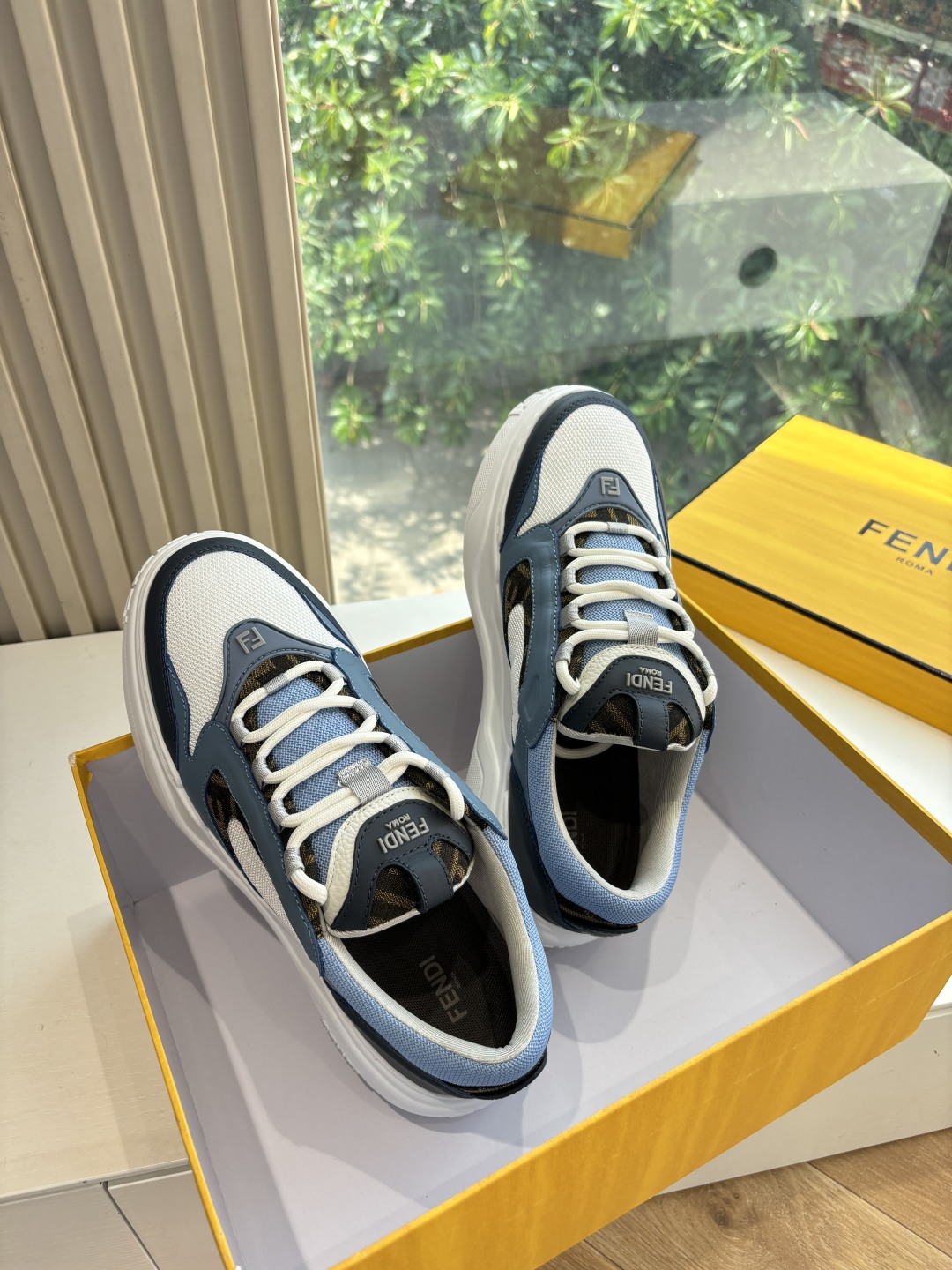 Fendi 펜디 스니커즈 운동화 신발