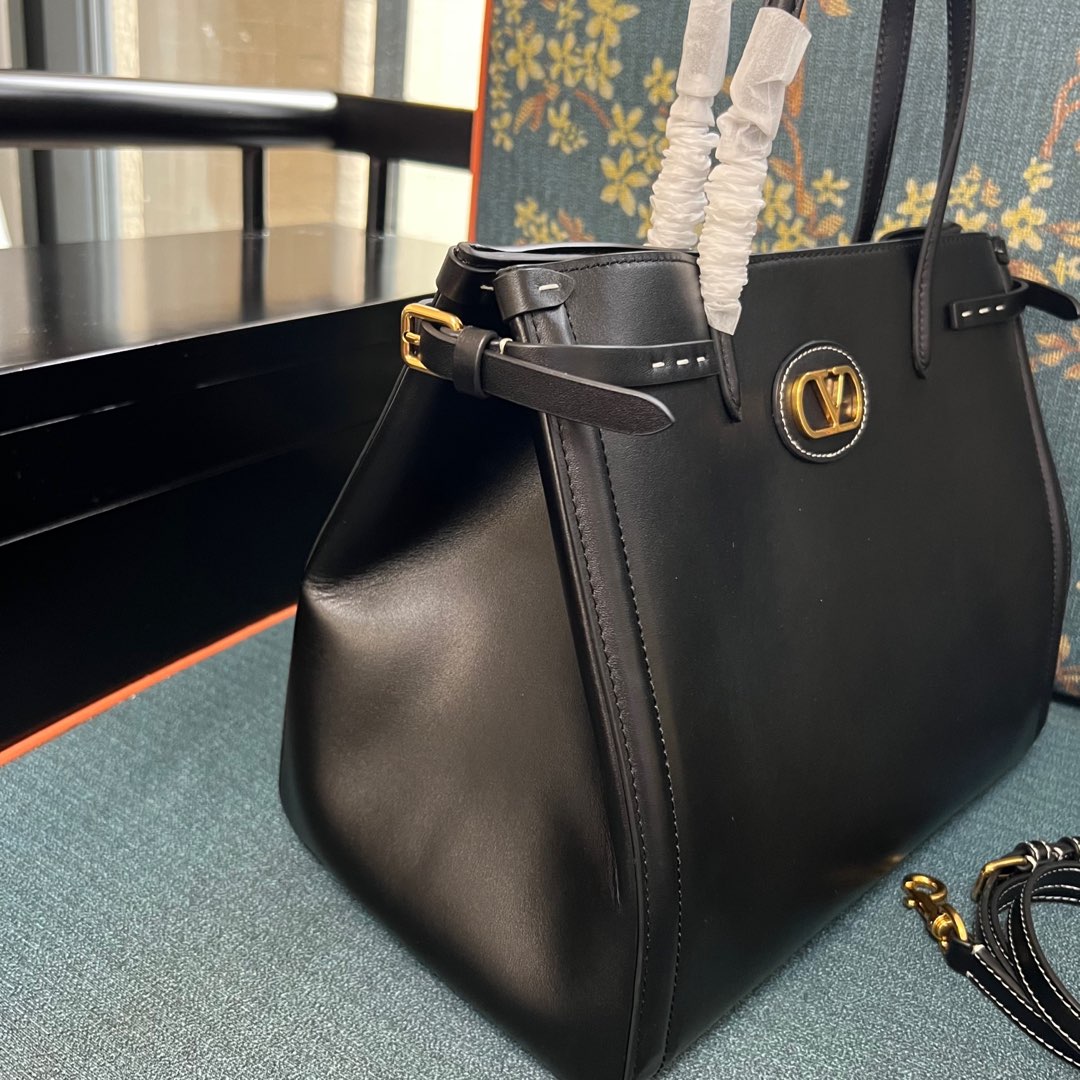 Valentino 발렌티노 토트백 숄더백 가방