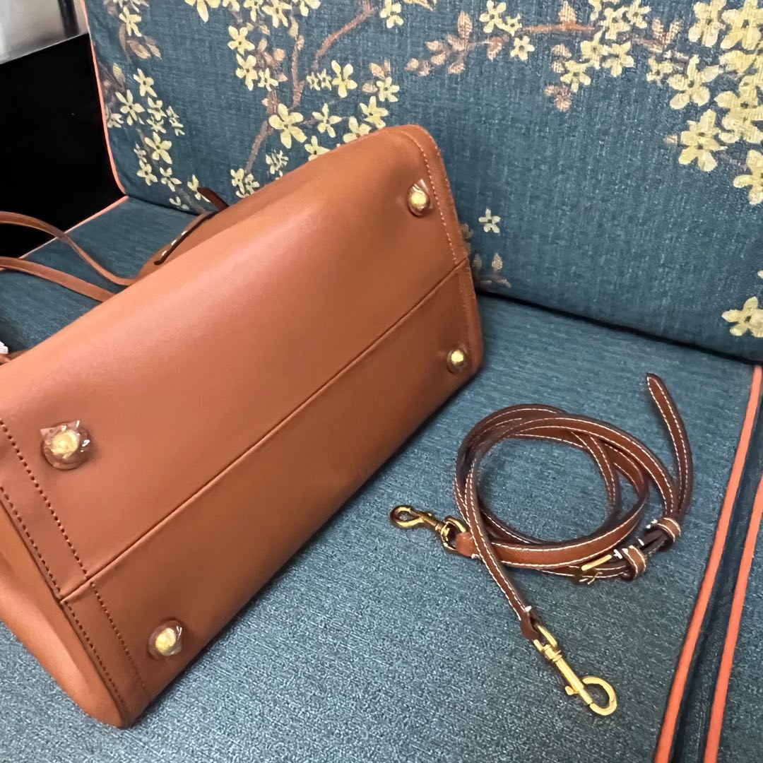 Valentino 발렌티노 토트백 숄더백 가방