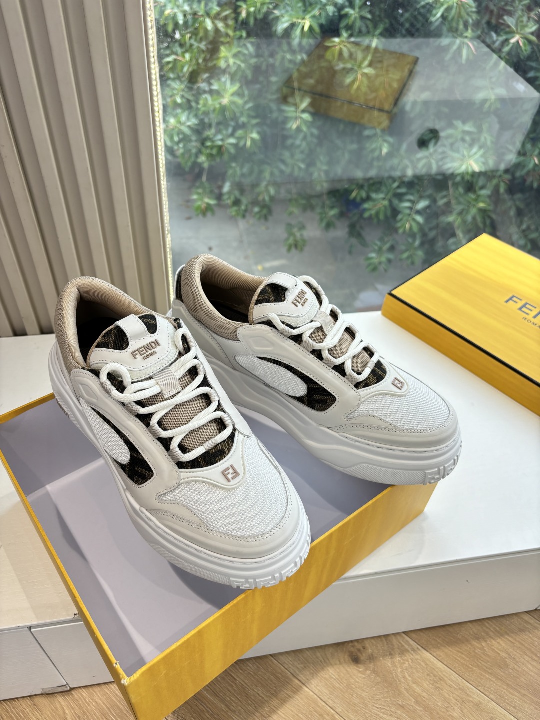 Fendi 펜디 스니커즈 운동화 신발