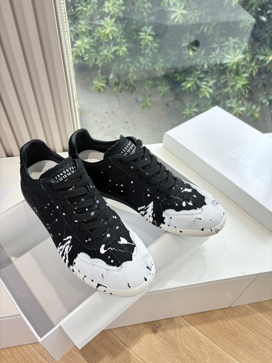 Maison Margiela MM6 메종 마르지엘라 스니커즈 운동화 신발