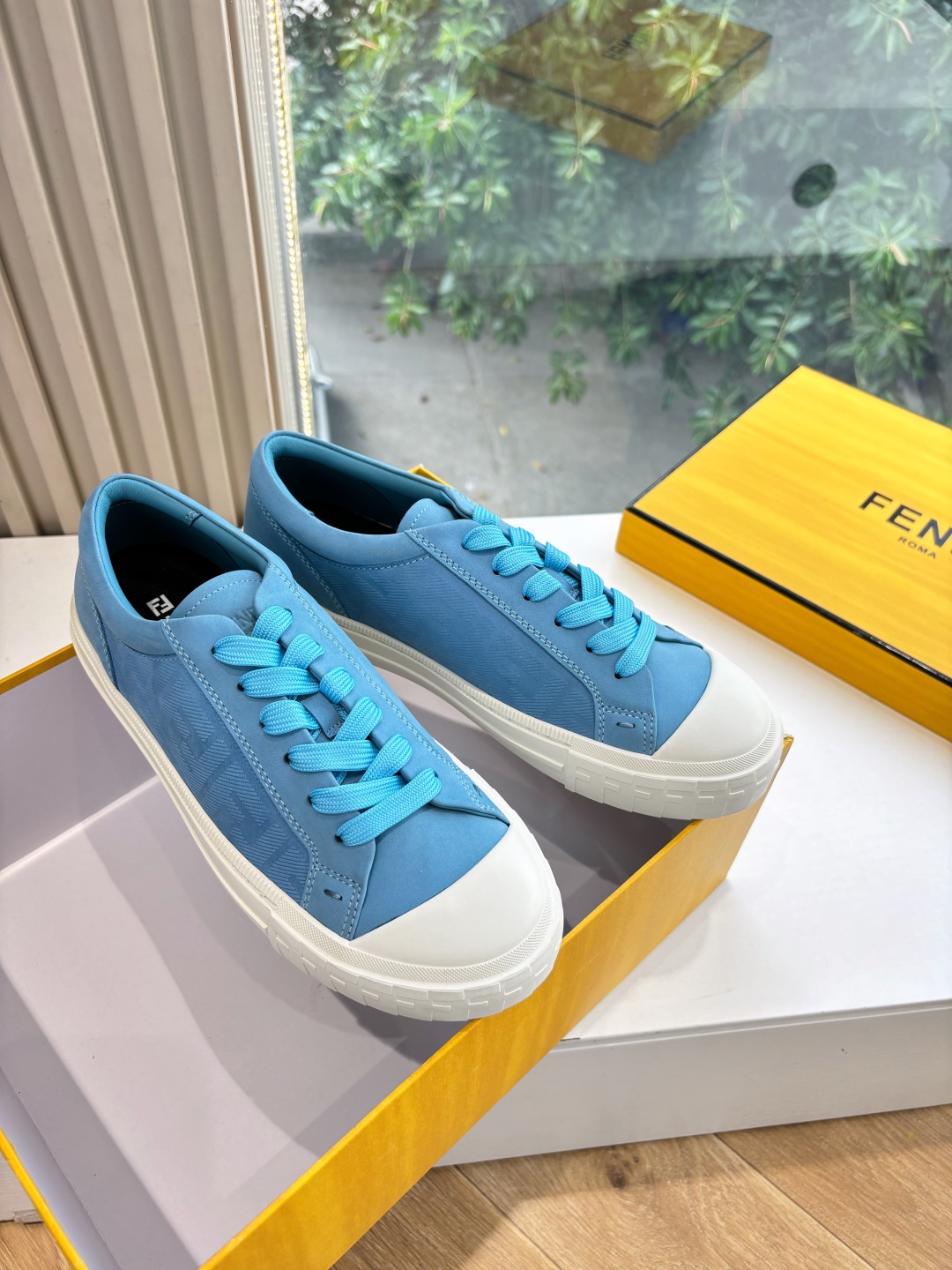 Fendi 펜디 캐주얼 스니커즈 운동화 신발