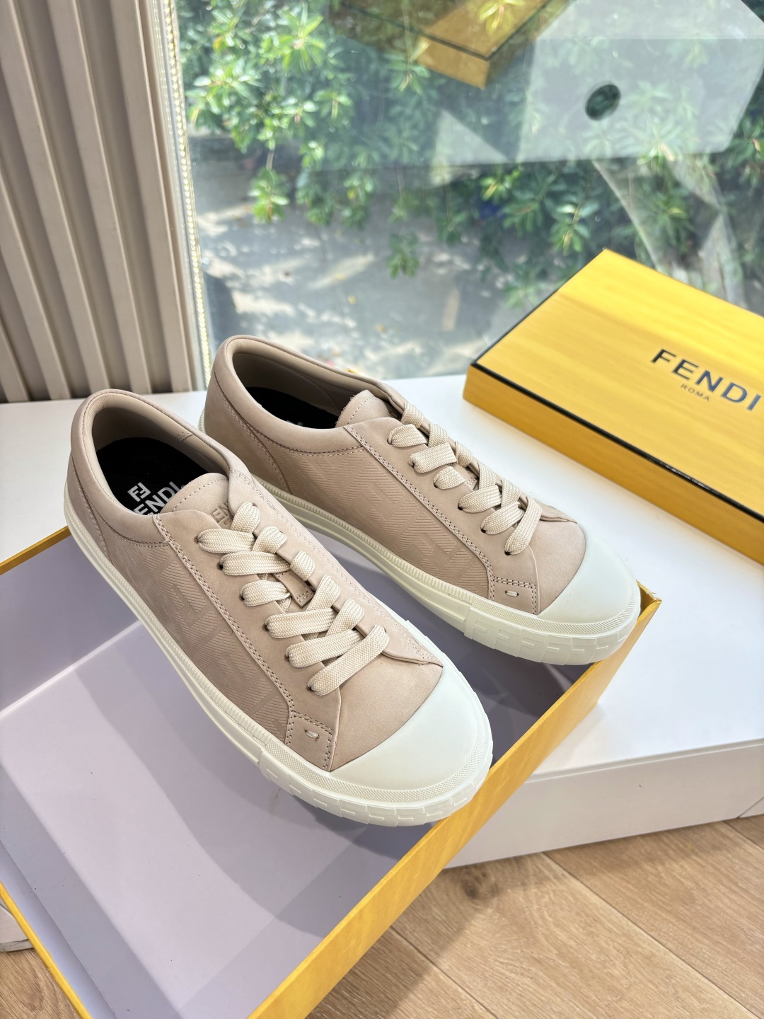 Fendi 펜디 캐주얼 스니커즈 운동화 신발