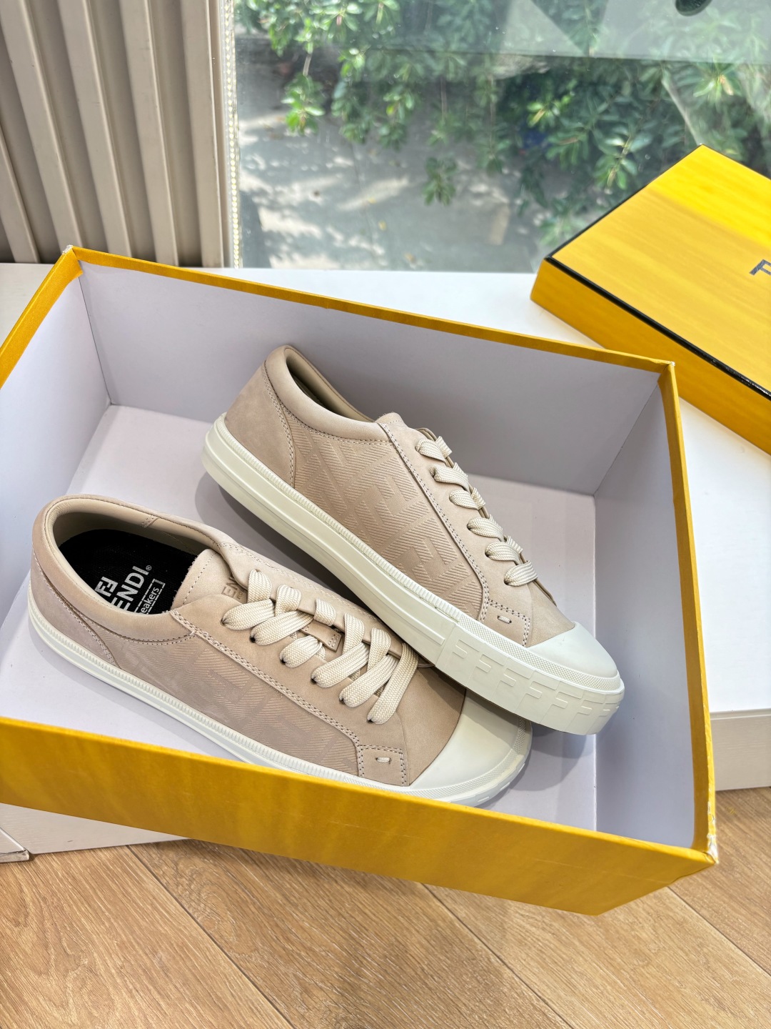 Fendi 펜디 캐주얼 스니커즈 운동화 신발