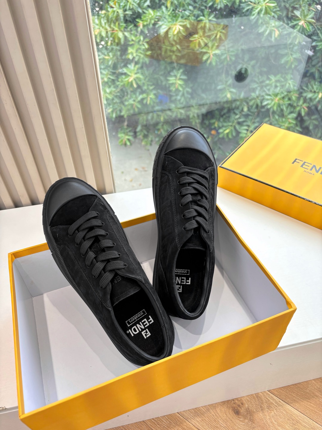 Fendi 펜디 캐주얼 스니커즈 운동화 신발