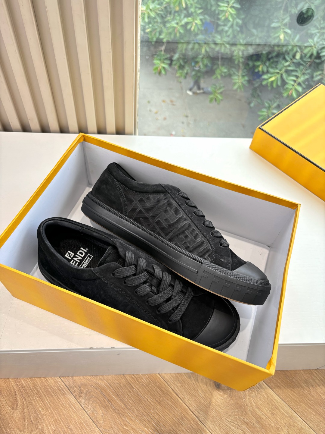 Fendi 펜디 캐주얼 스니커즈 운동화 신발