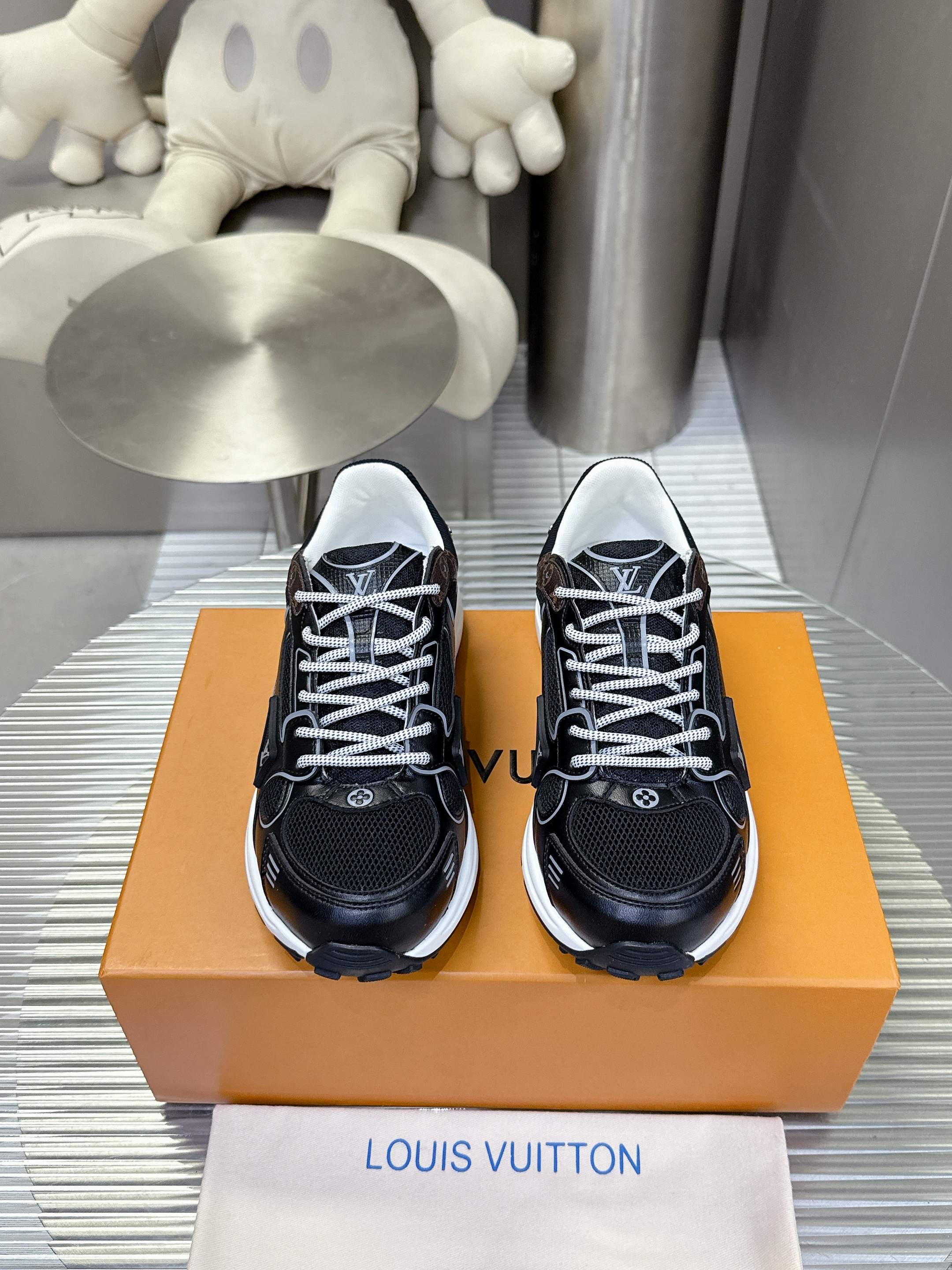 LV Olympia 루이비통 스니커즈 운동화 신발