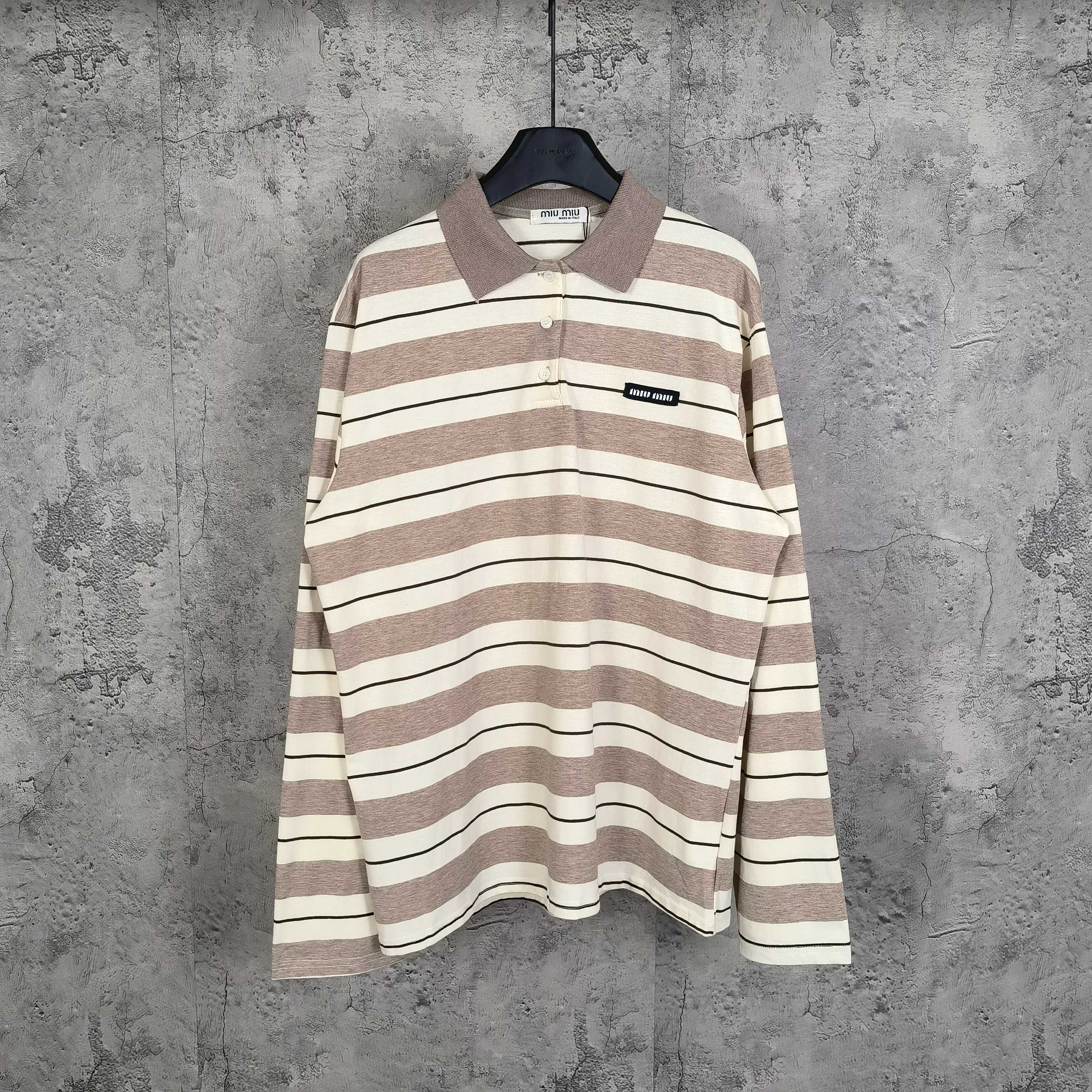 MiuMiu 미우미우 스트라이프 카키 폴로 긴팔 티셔츠 의류