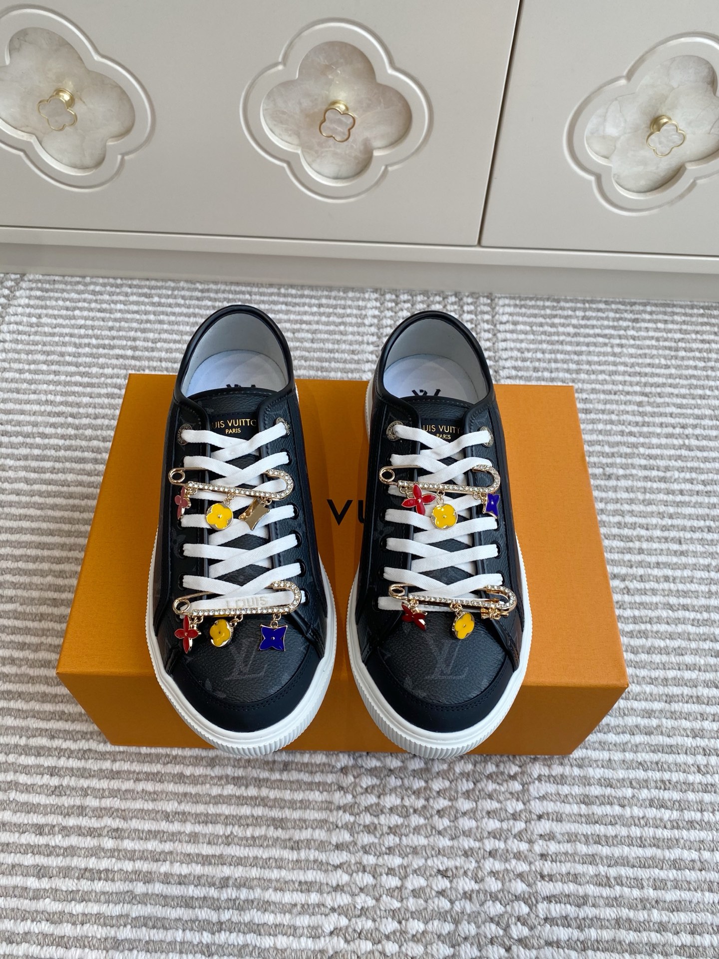 Louis Vuitton LV 루이비통 스니커즈 신발 운동화