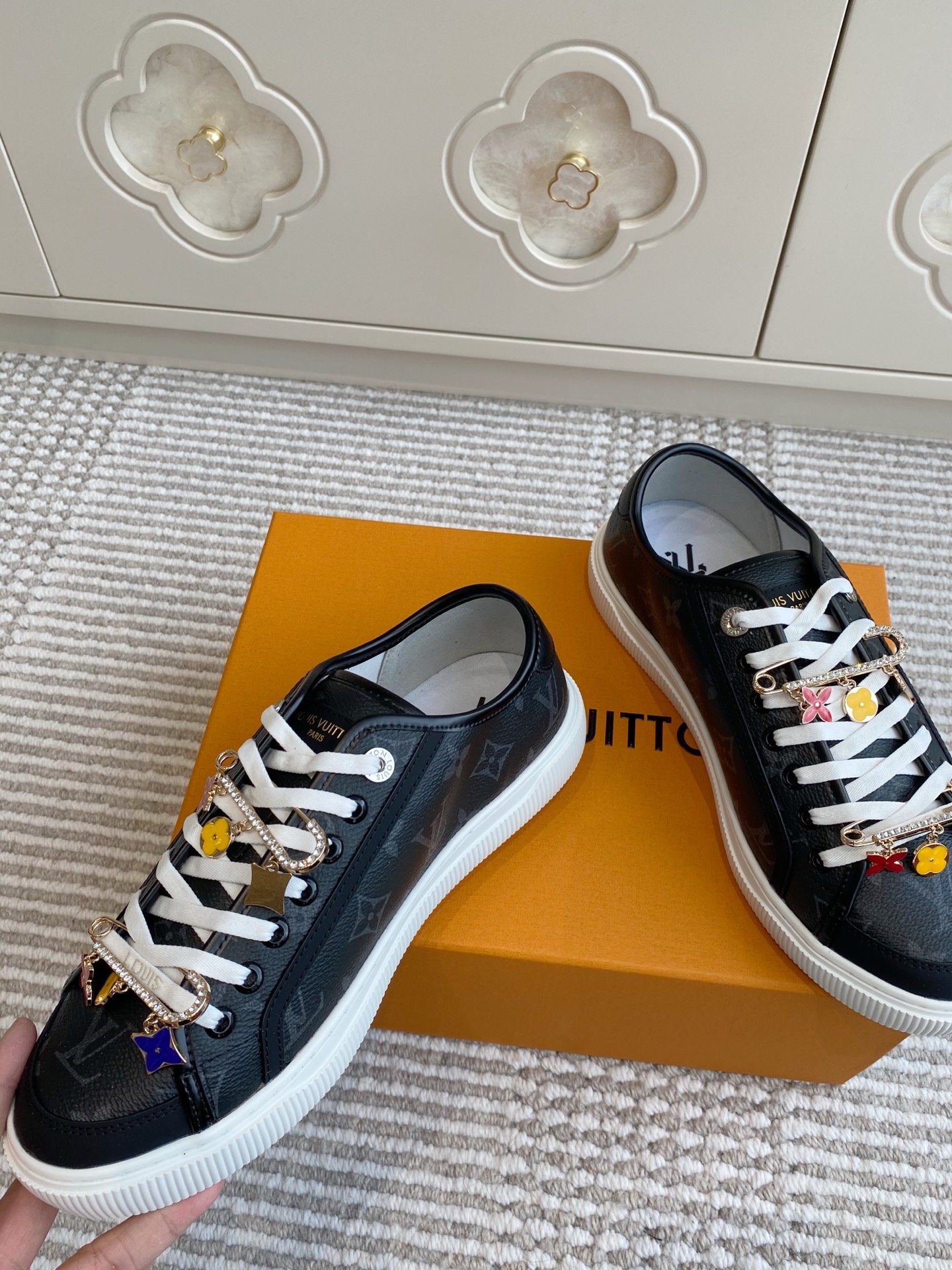 Louis Vuitton LV 루이비통 스니커즈 신발 운동화