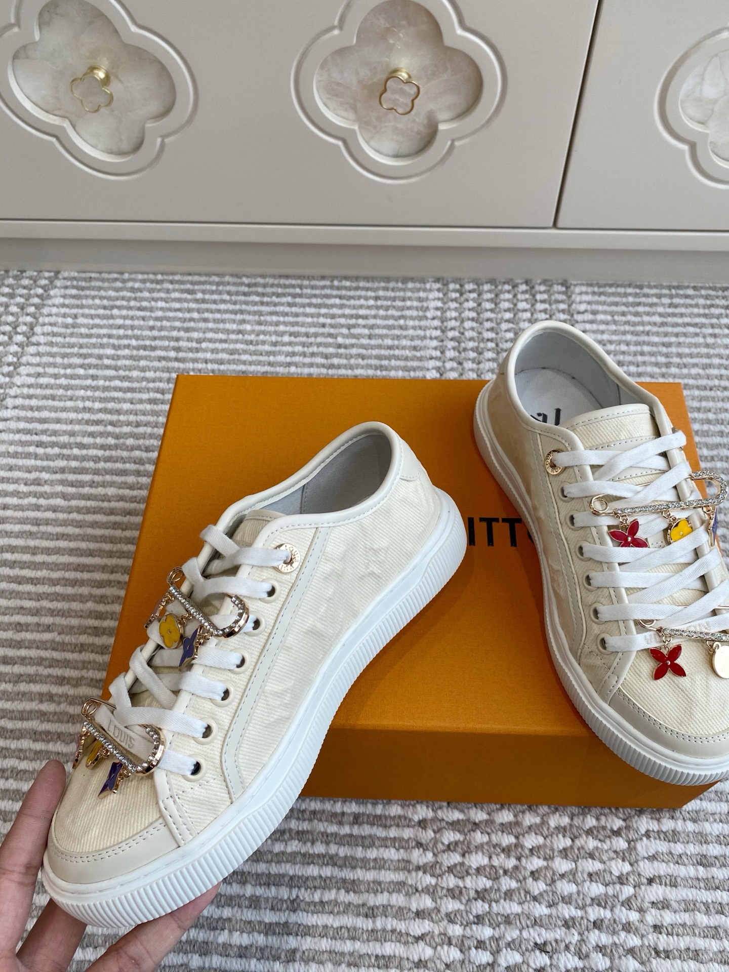 Louis Vuitton LV 루이비통 스니커즈 신발 운동화