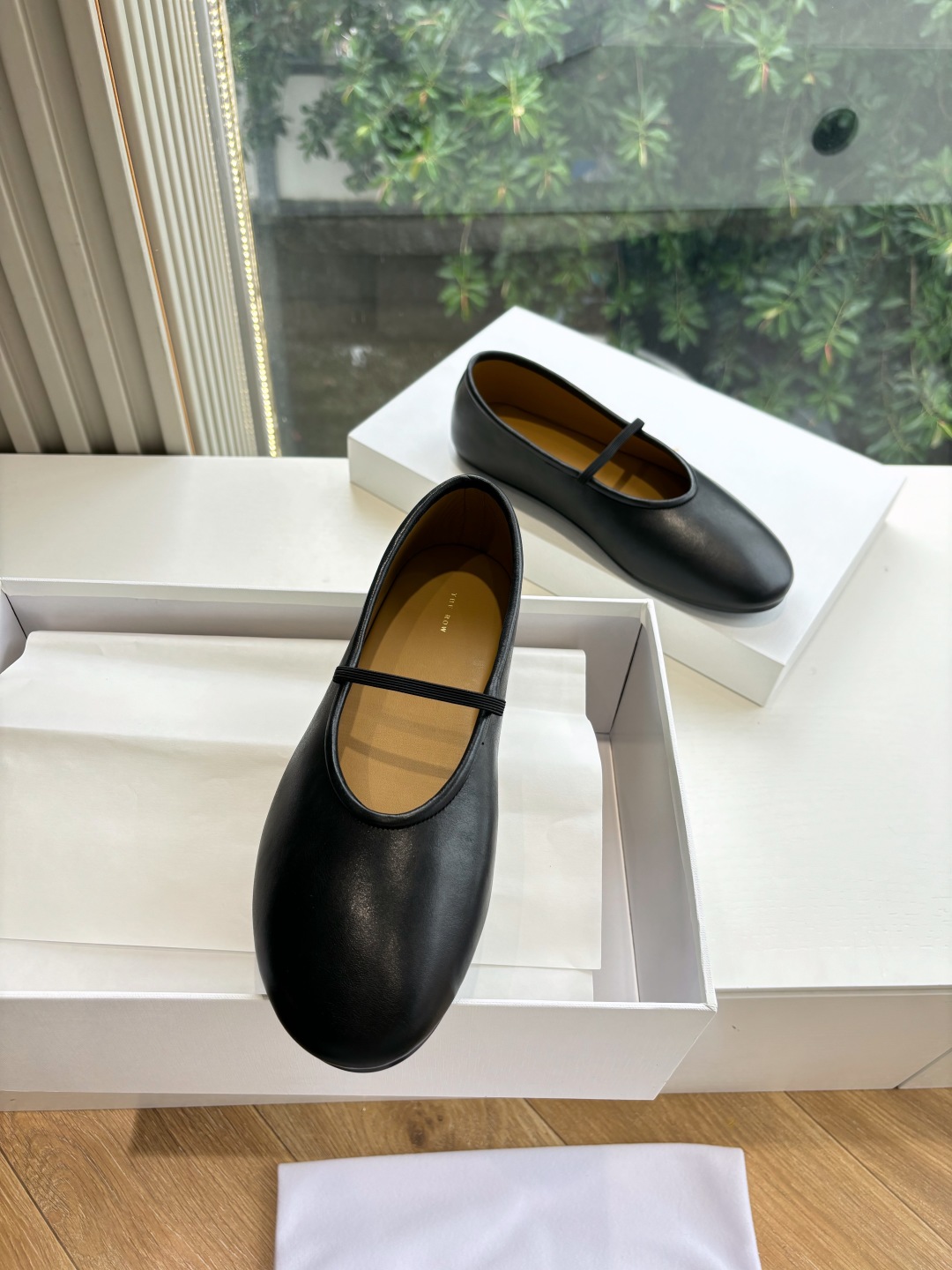 The Row 더 로우 플랫 슈즈 발레리나 단화 신발