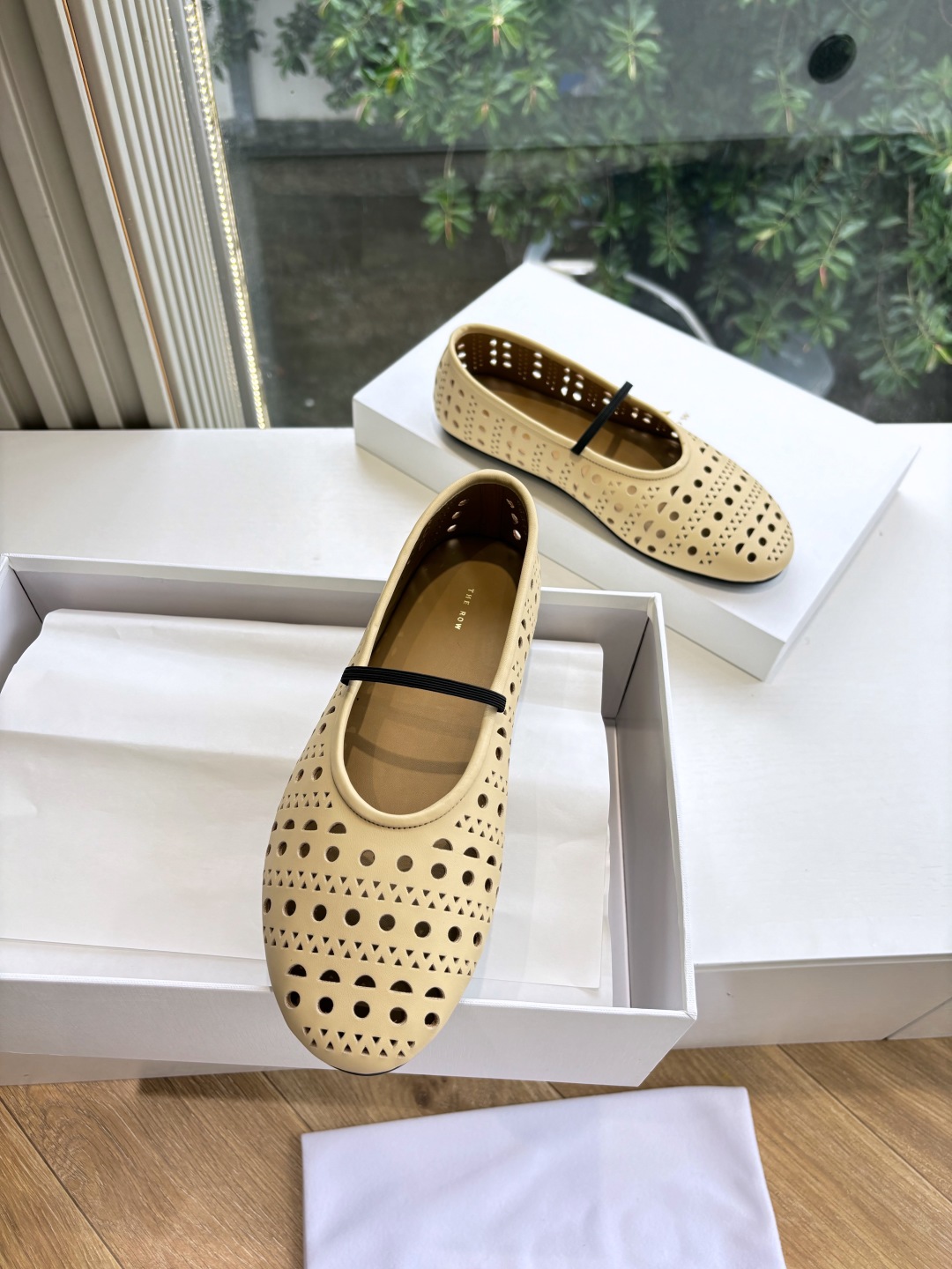 The Row 더 로우 플랫 슈즈 발레 슈즈 신발