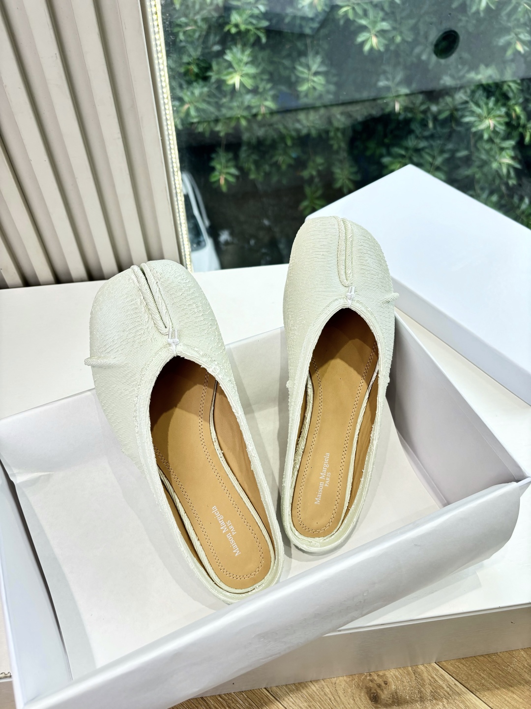 Maison Margiela 메종 마르지엘라 MM6 플랫 슈즈 신발