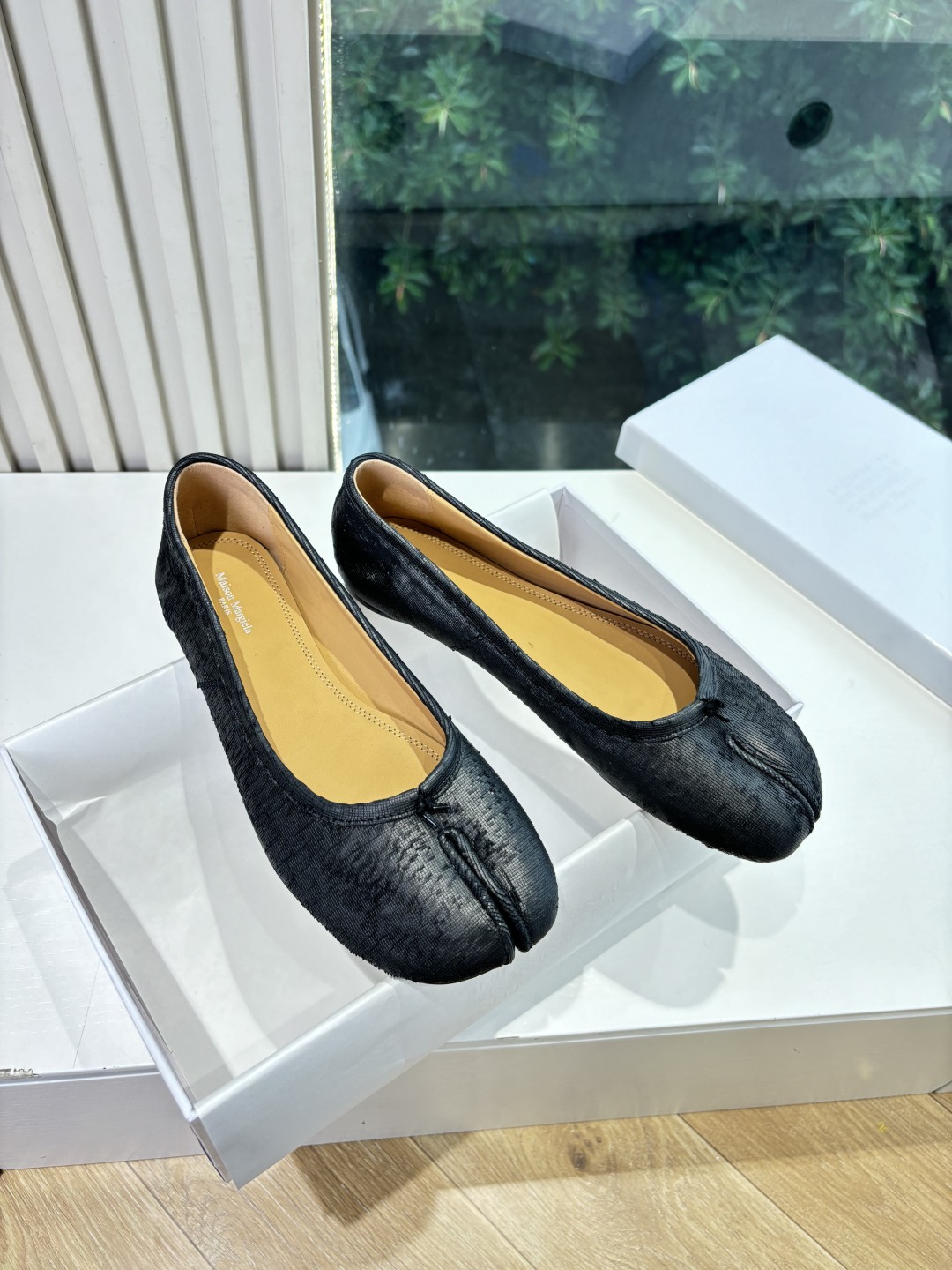 Maison Margiela 메종 마르지엘라 MM6 플랫 슈즈 신발