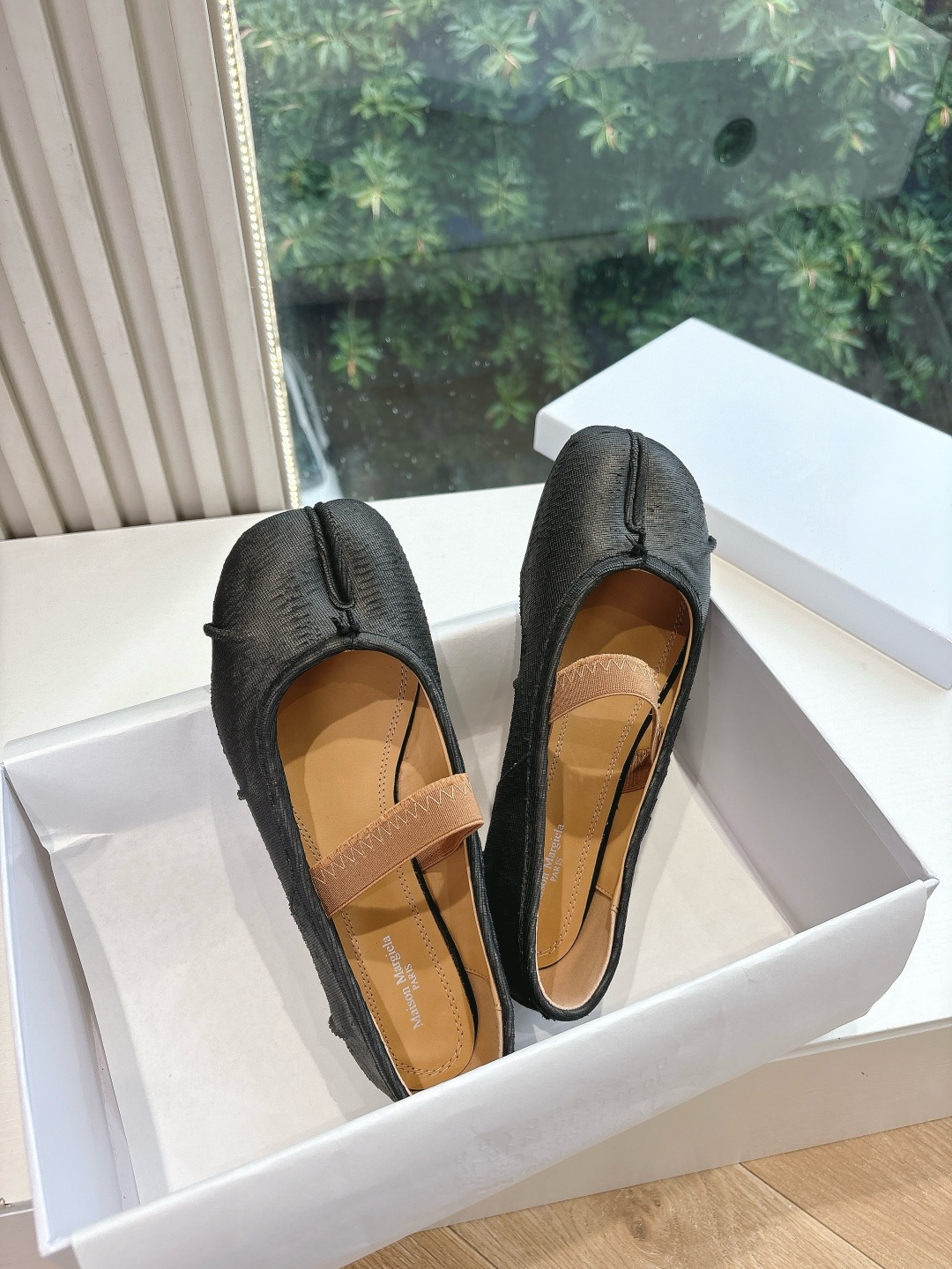 Maison Margiela 메종 마르지엘라 MM6 스트랩 플랫 슈즈 신발