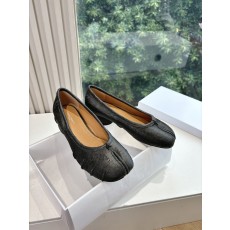 Maison Margiela 메종 마르지엘라 MM6 굽 플랫 슈즈 신발