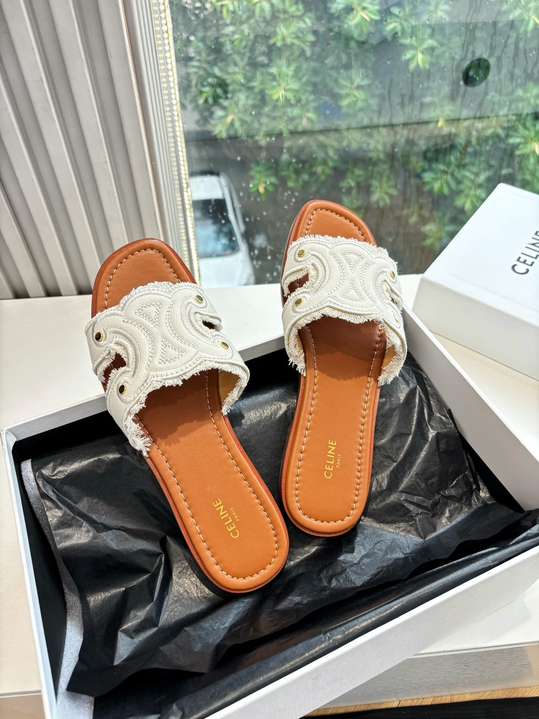 CELINE 셀린느 슬리퍼 샌들 신발