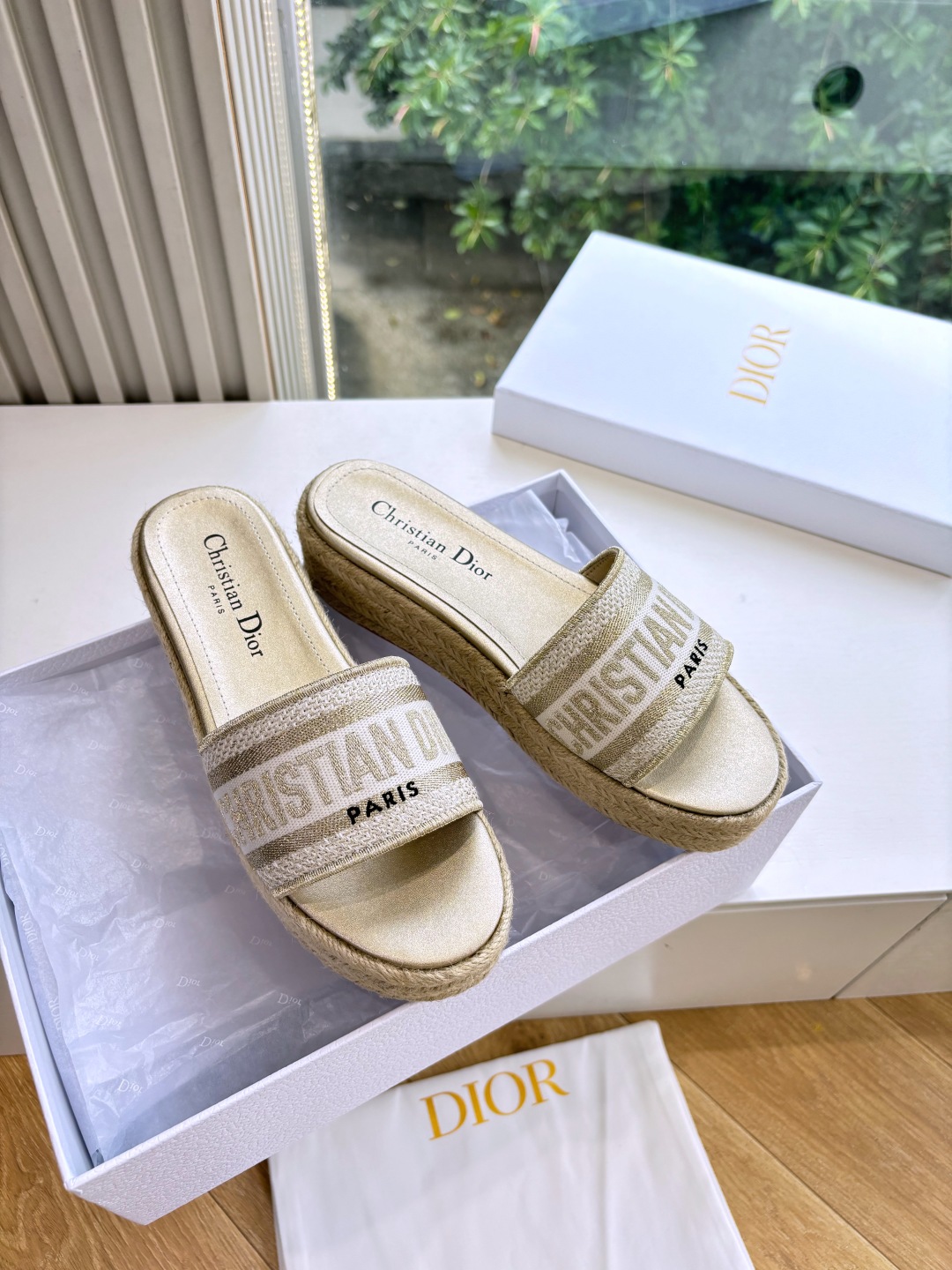 Dior CD 디올 자수 슬리퍼 샌들 신발