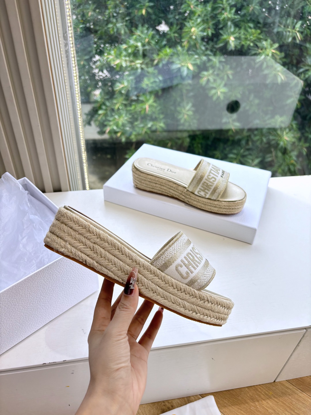 Dior CD 디올 자수 슬리퍼 샌들 신발