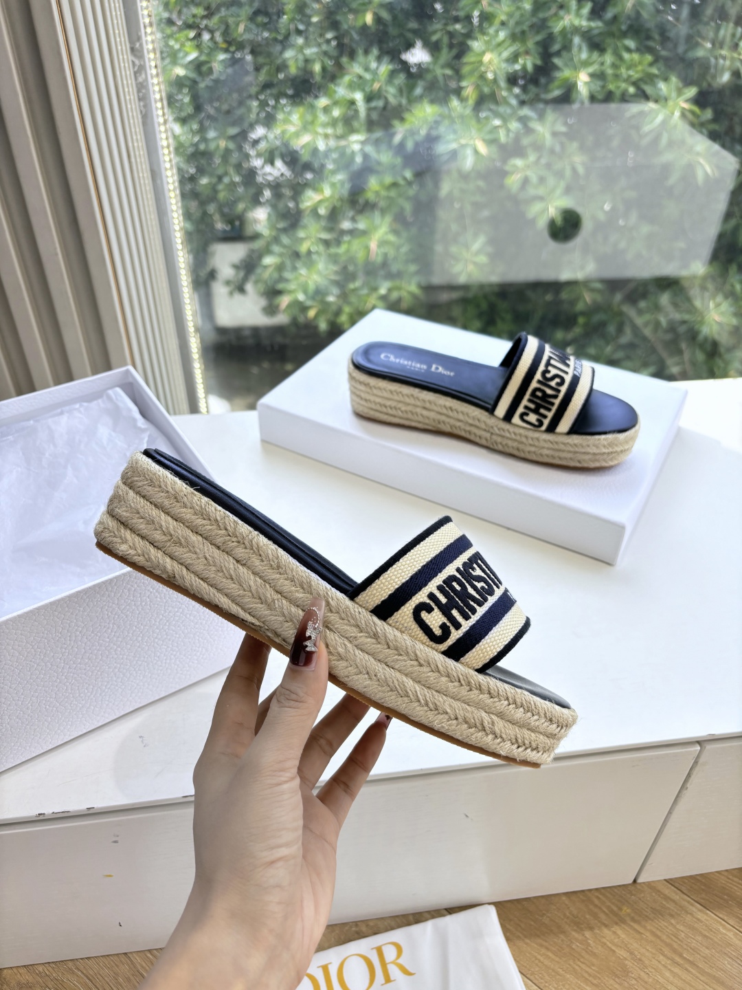 Dior CD 디올 자수 슬리퍼 샌들 신발