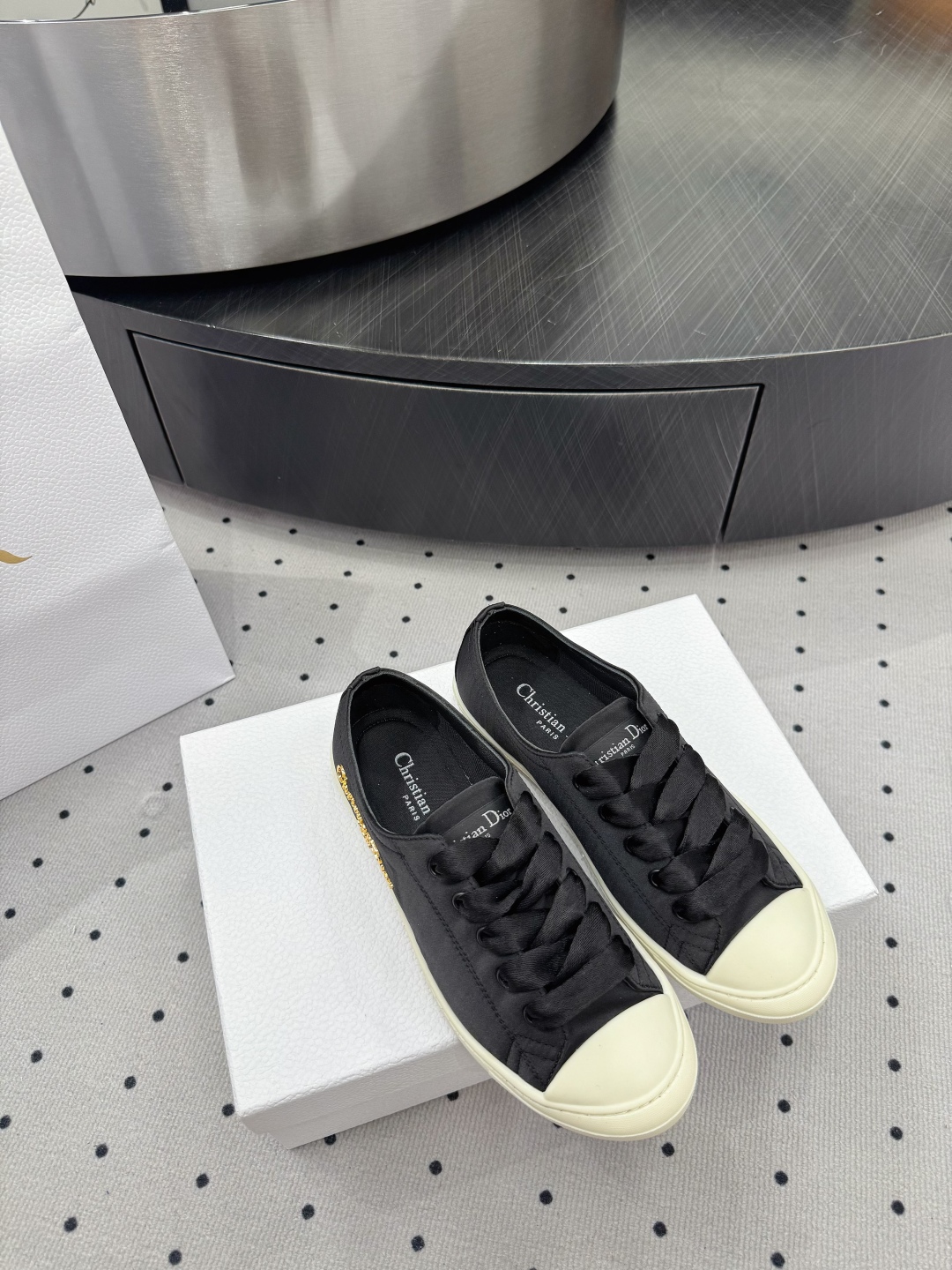 Dior CD 디올 스니커즈 신발