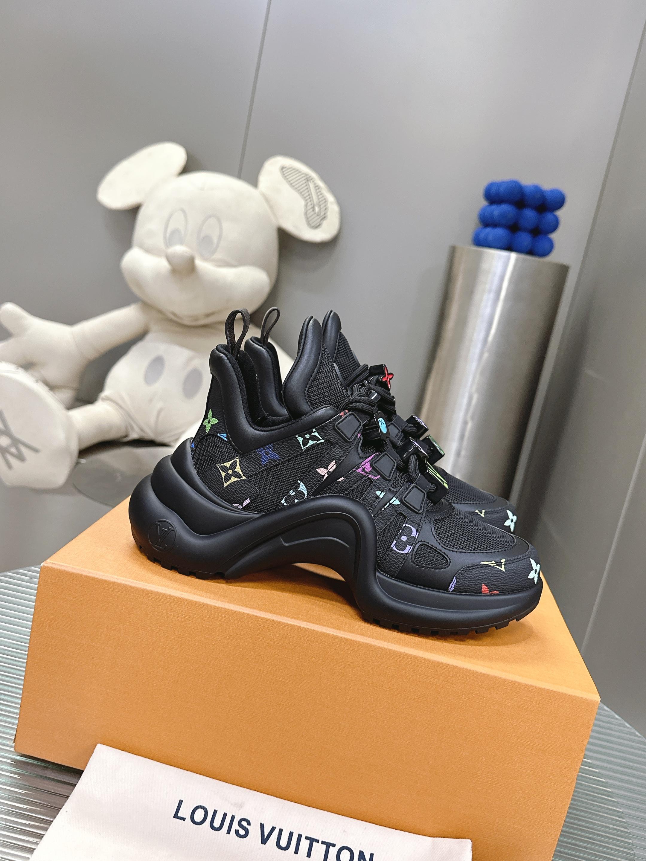 Louis Vuitton LV 루이비통 스니커즈 신발