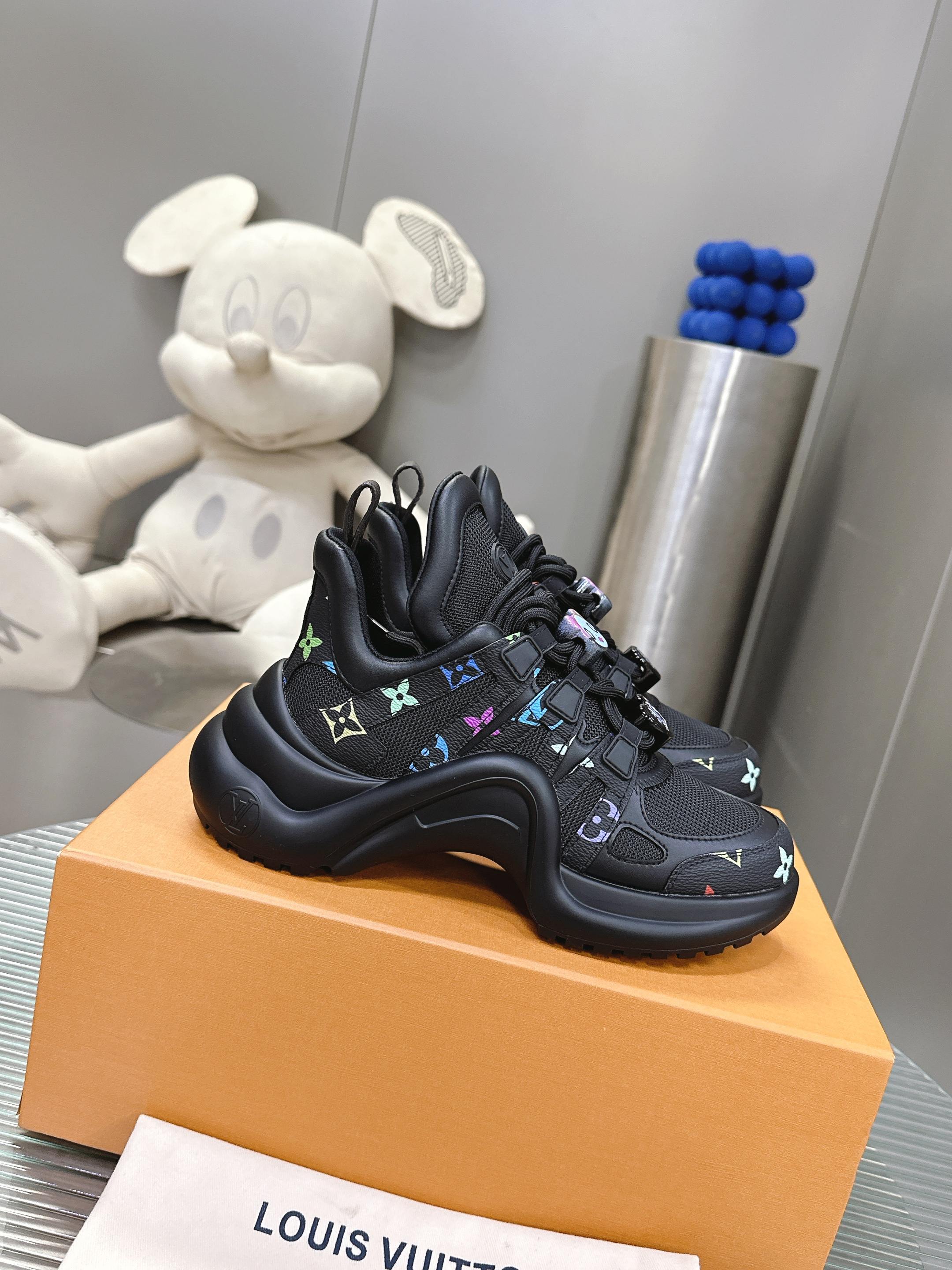 Louis Vuitton LV 루이비통 스니커즈 신발