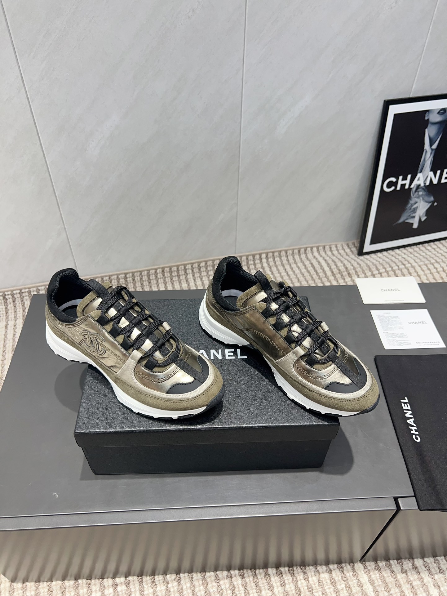 Chanel 샤넬 레트로 스니커즈 신발