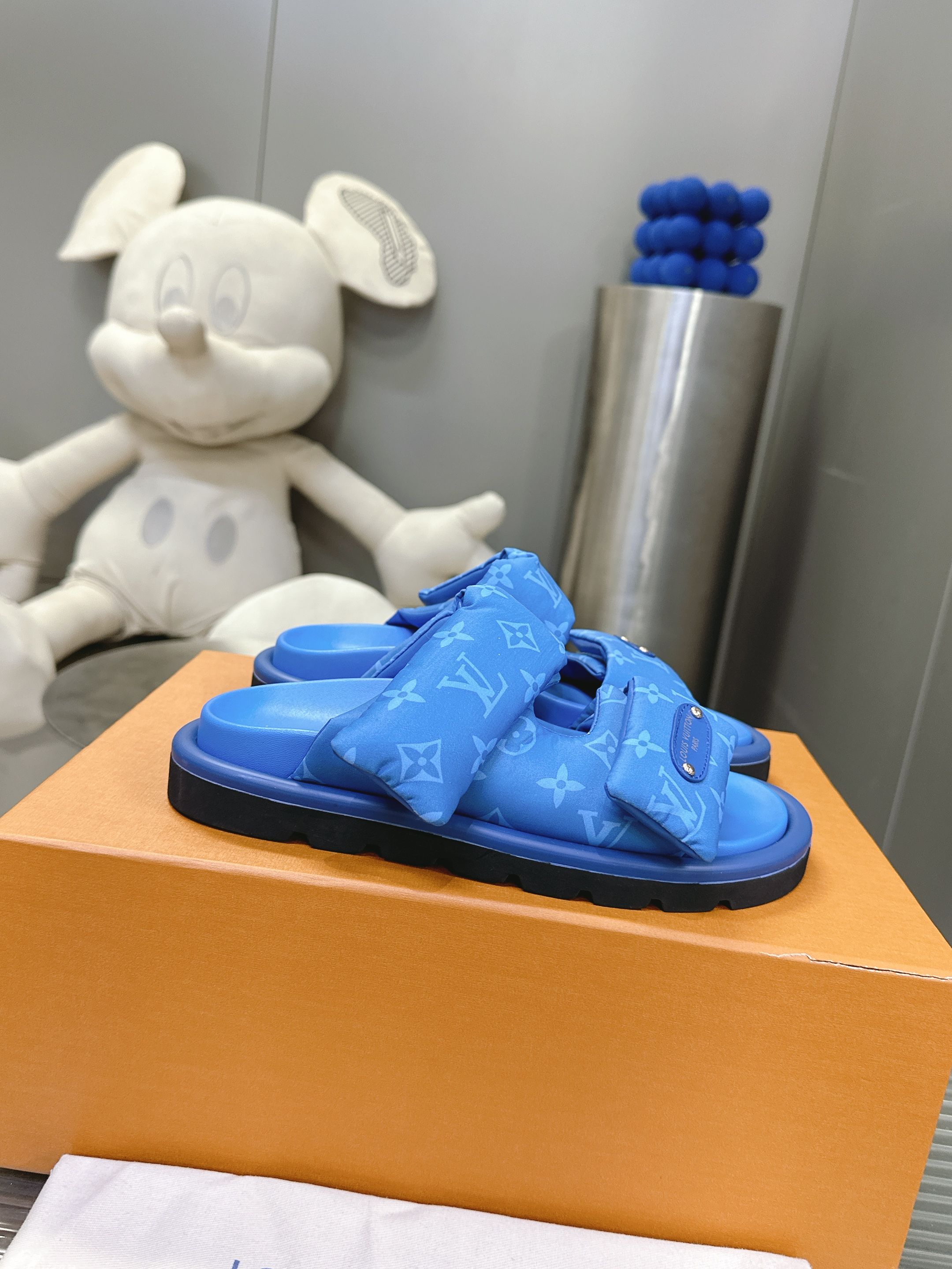 LV 루이비통 커플용 슬리퍼 샌들 신발