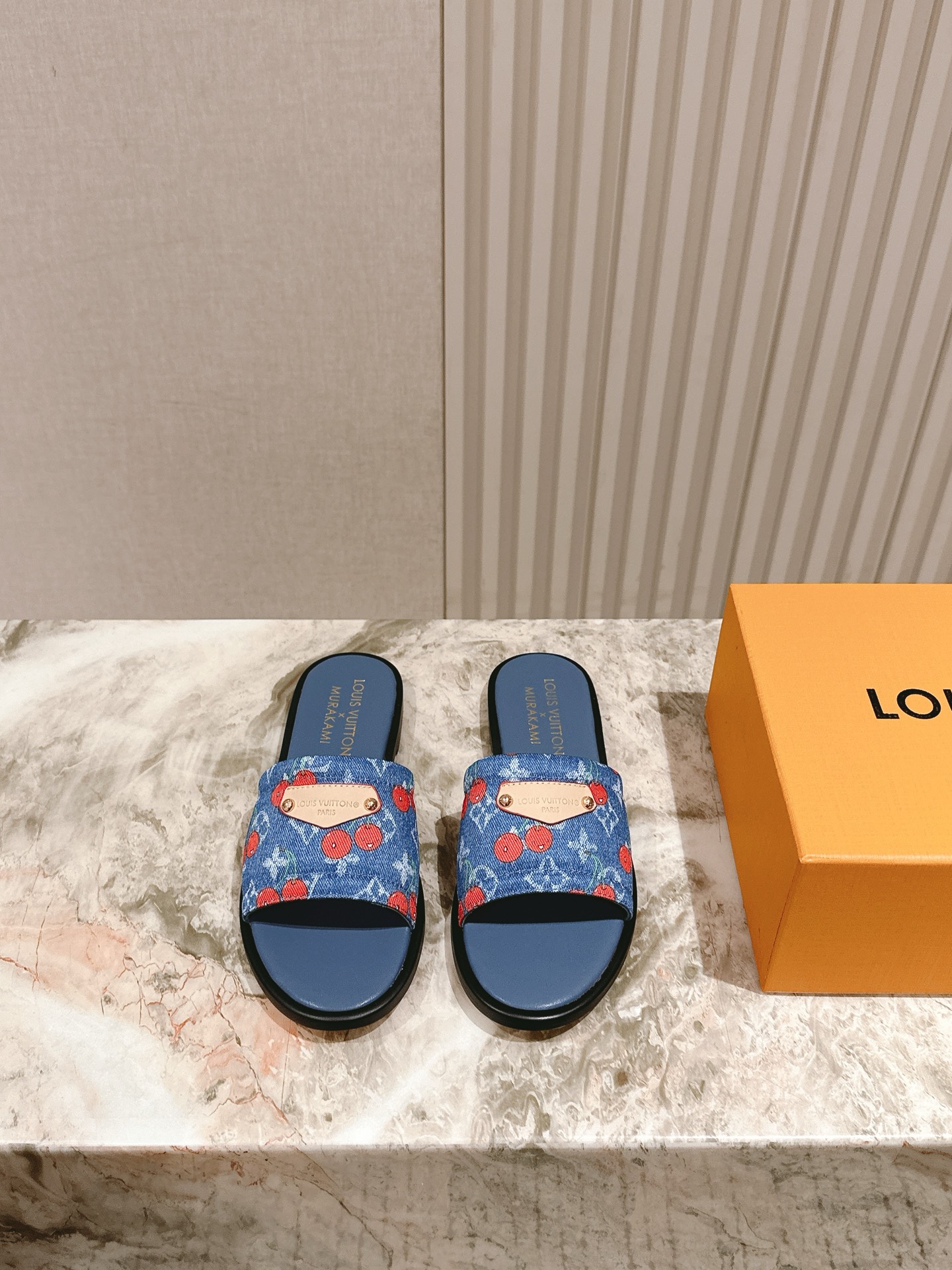 LV 루이비통 플랫 슬리퍼 샌들 신발
