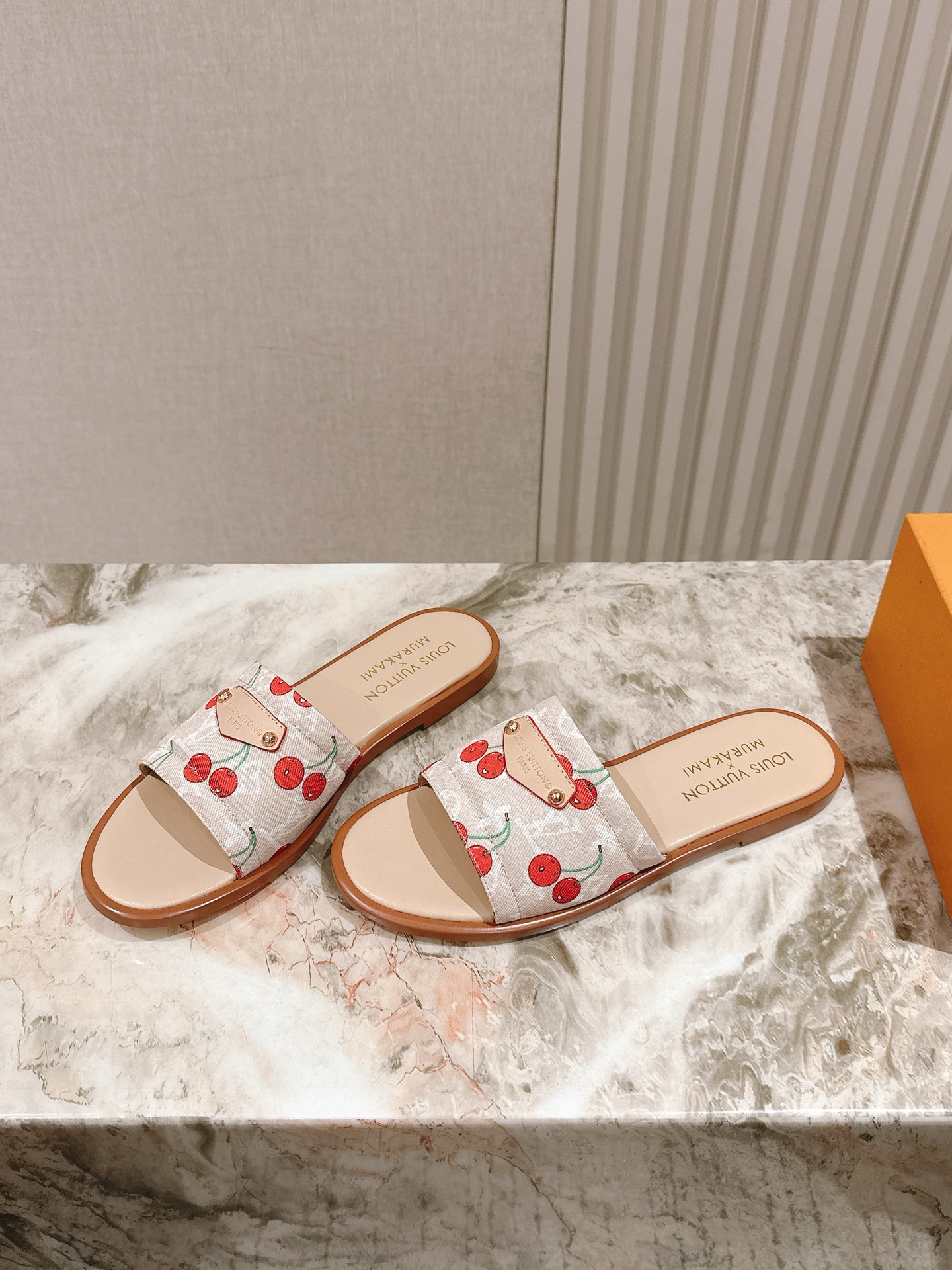 LV 루이비통 플랫 슬리퍼 샌들 신발