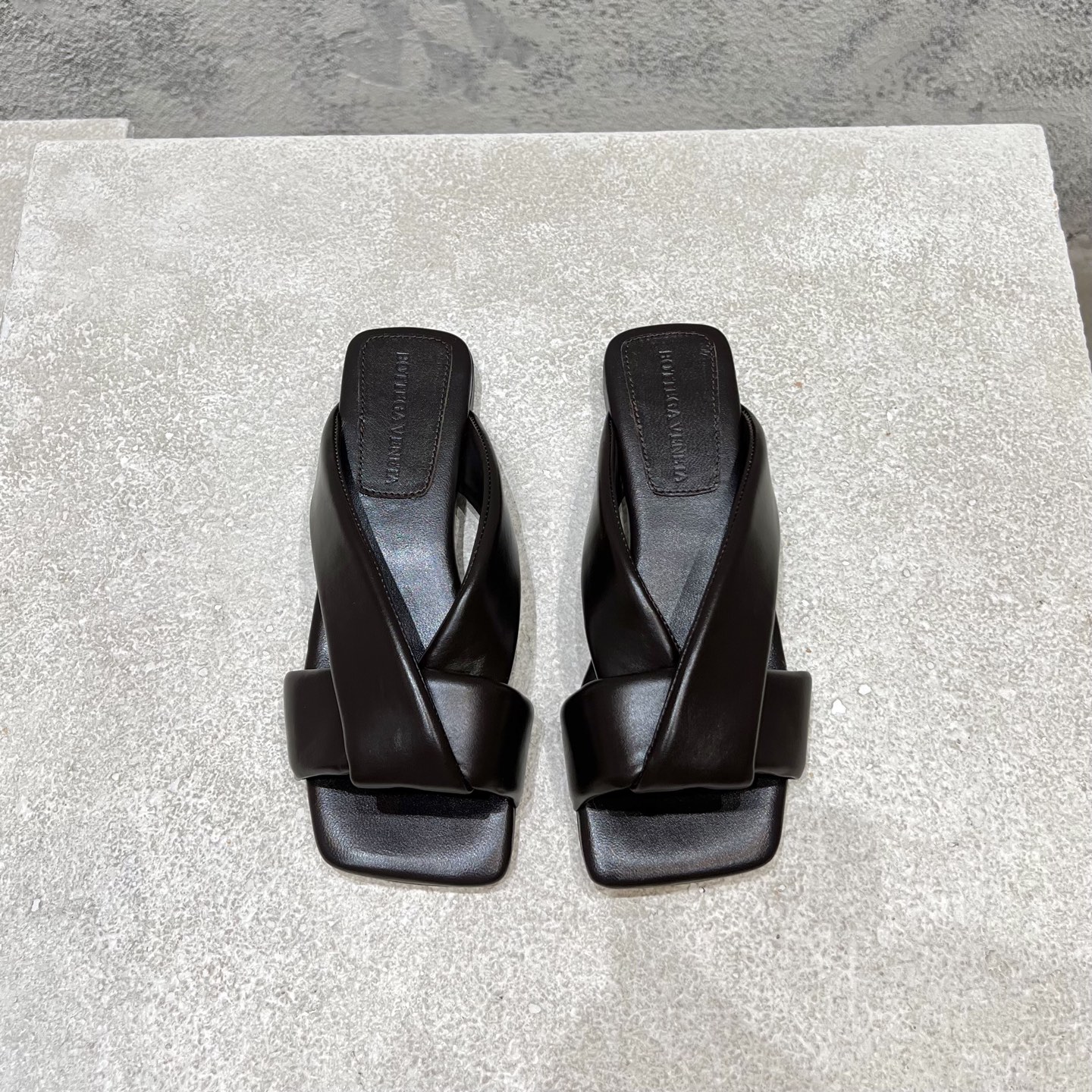 Bottega Veneta BV 보테가베네타 뮬 샌들 슬리퍼 신발