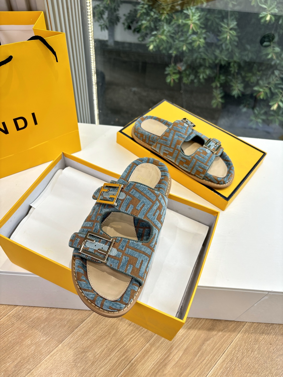 Fendi 펜디 샌들 슬리퍼 신발