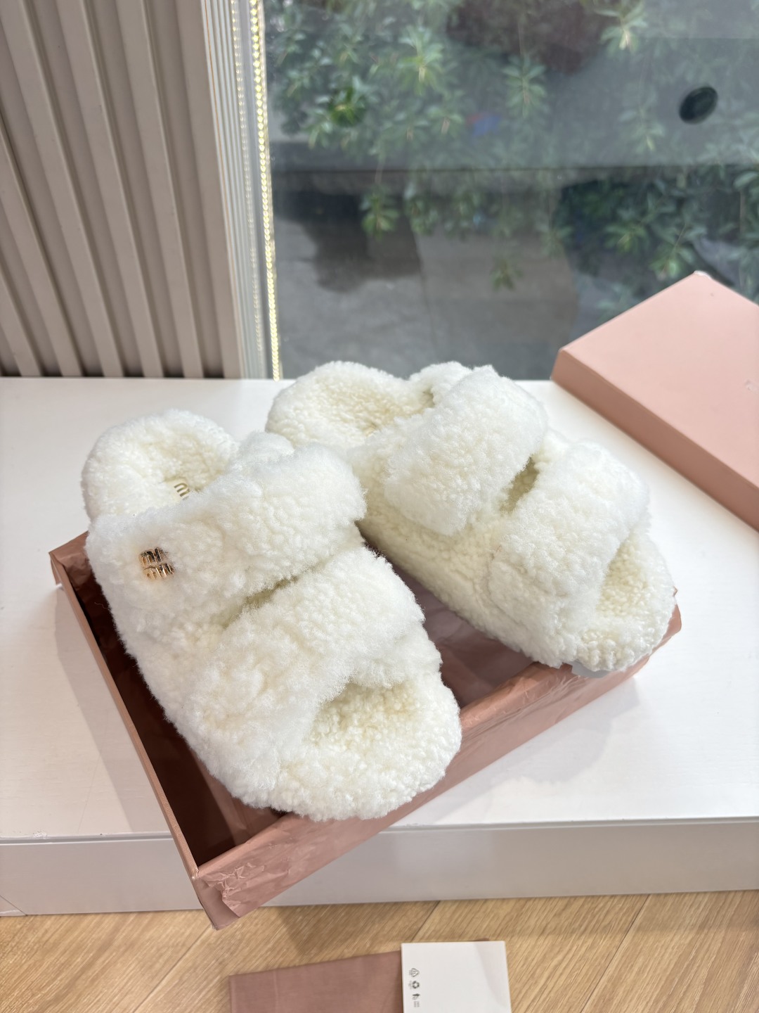 MIUMIU 미우미우 샌들 슬리퍼 신발