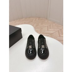 CHANEL 25A 퀼팅 통굽 스니커즈 운동화 신발