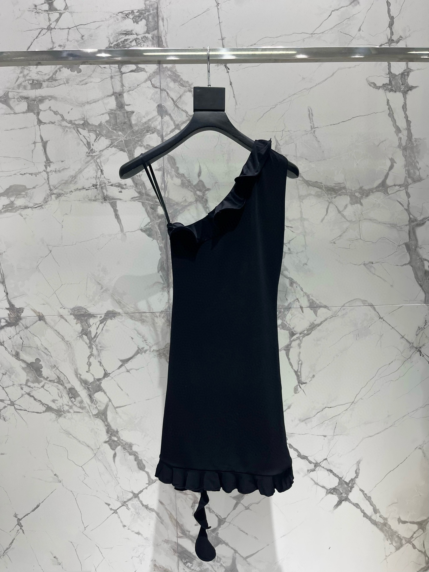 magda butrym 마그다 부트림 플라워 원숄더 원피스 의류