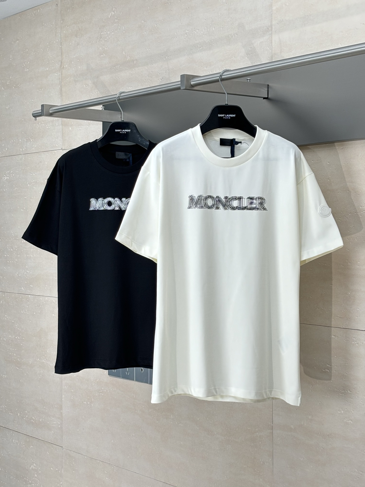 Moncler 몽클레어 별무늬 로고 반팔 티셔츠 의류