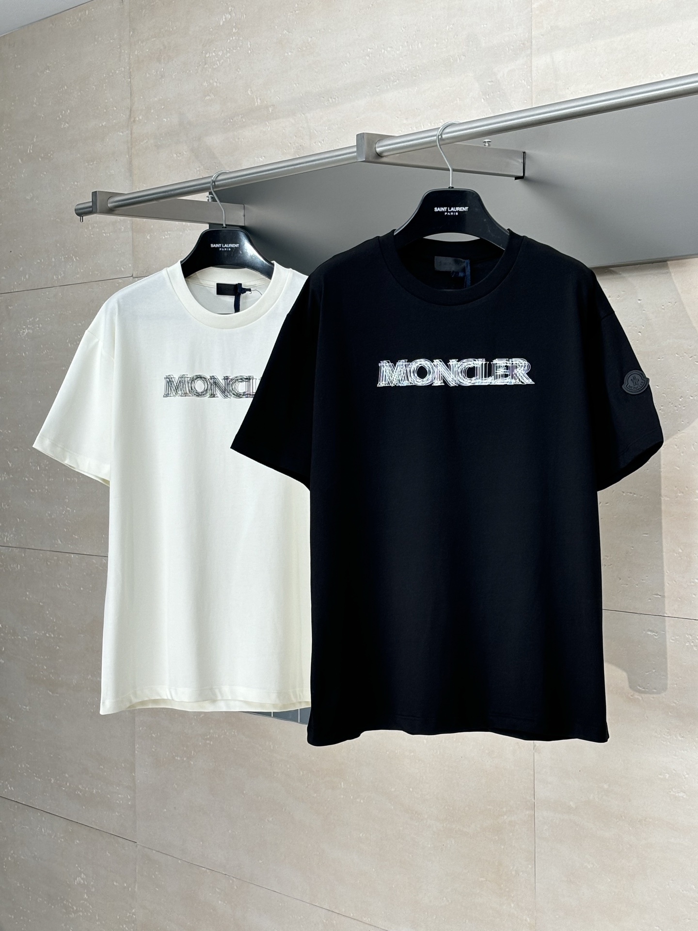 Moncler 몽클레어 별무늬 로고 반팔 티셔츠 의류