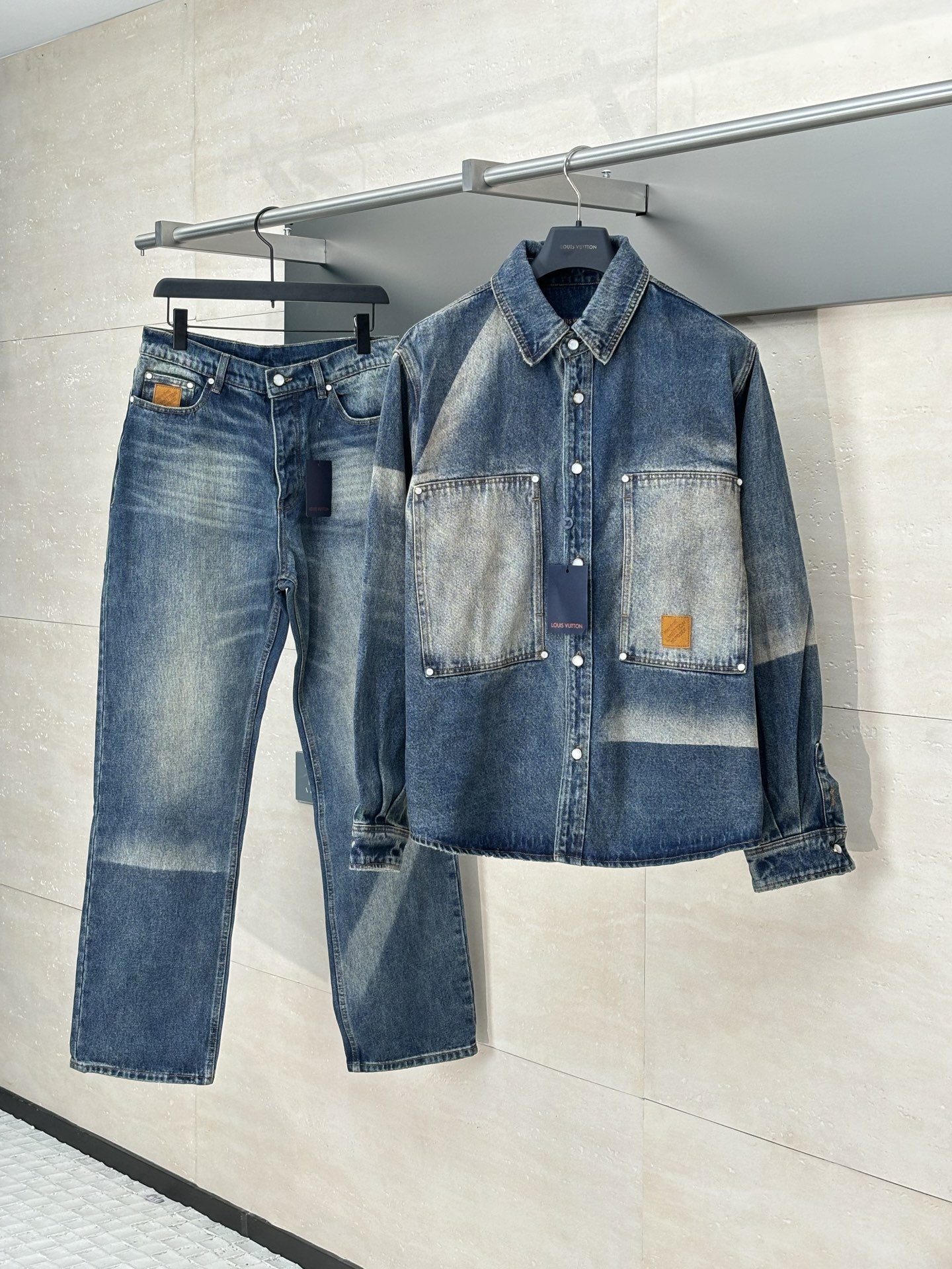 LV 루이비통 워싱 데님 자켓 셔츠 의류