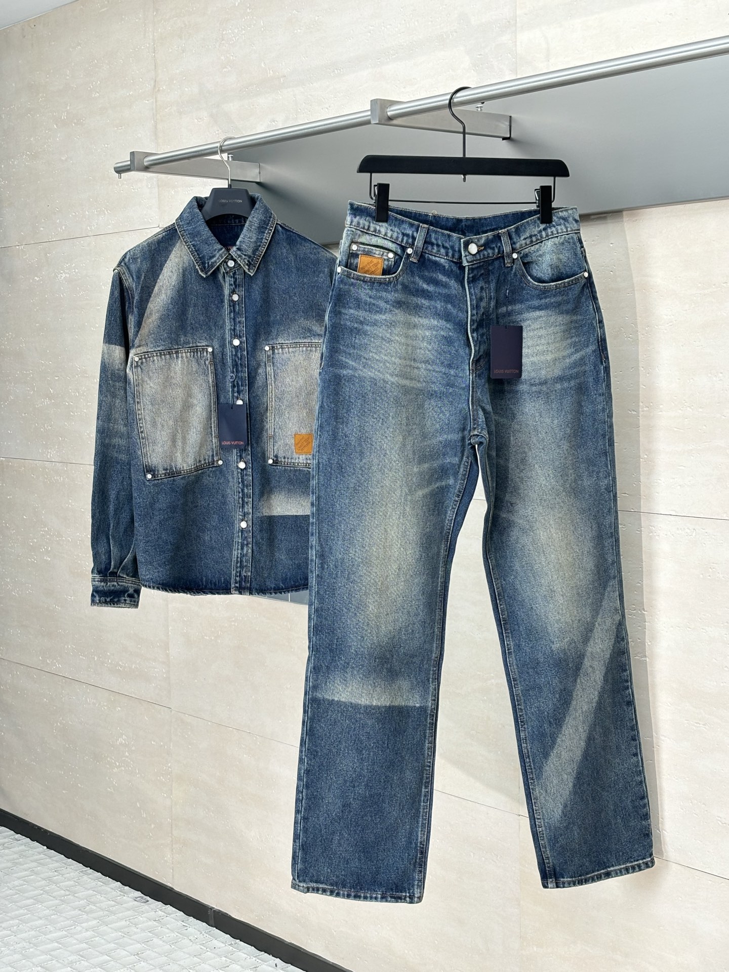 LV 루이비통 워싱 데님 팬츠 바지 의류