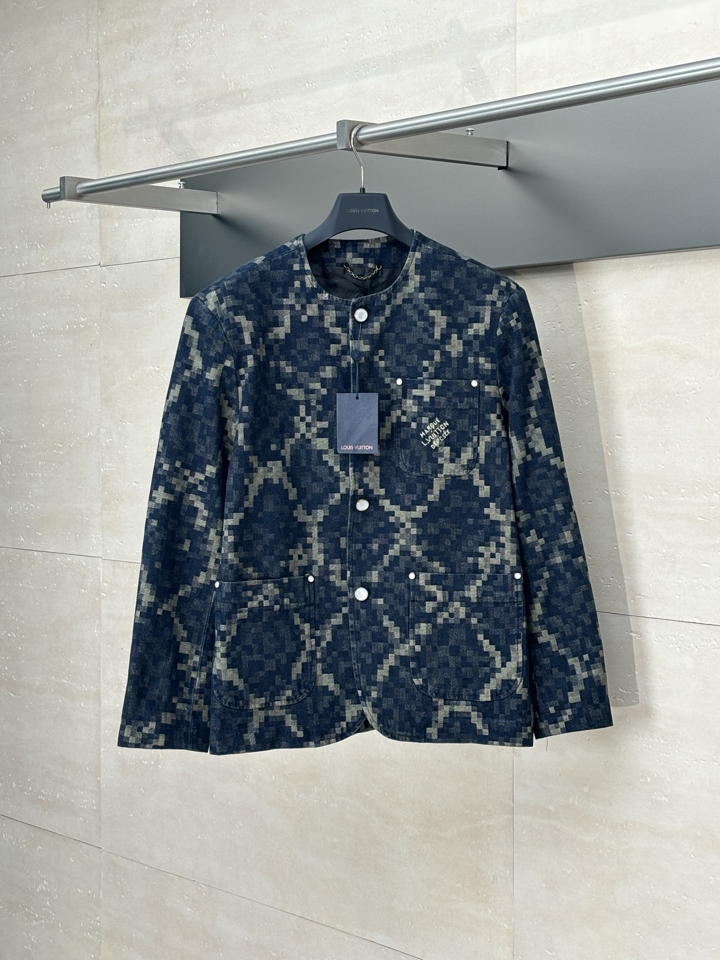 LV 루이비통 뱀피 패턴 자카드 싱글 버튼 데님 자켓 의류