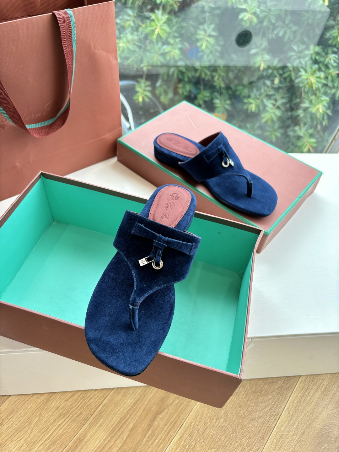 Loro Piana 로로피아나 럭셔리 플립플랍 샌들 신발