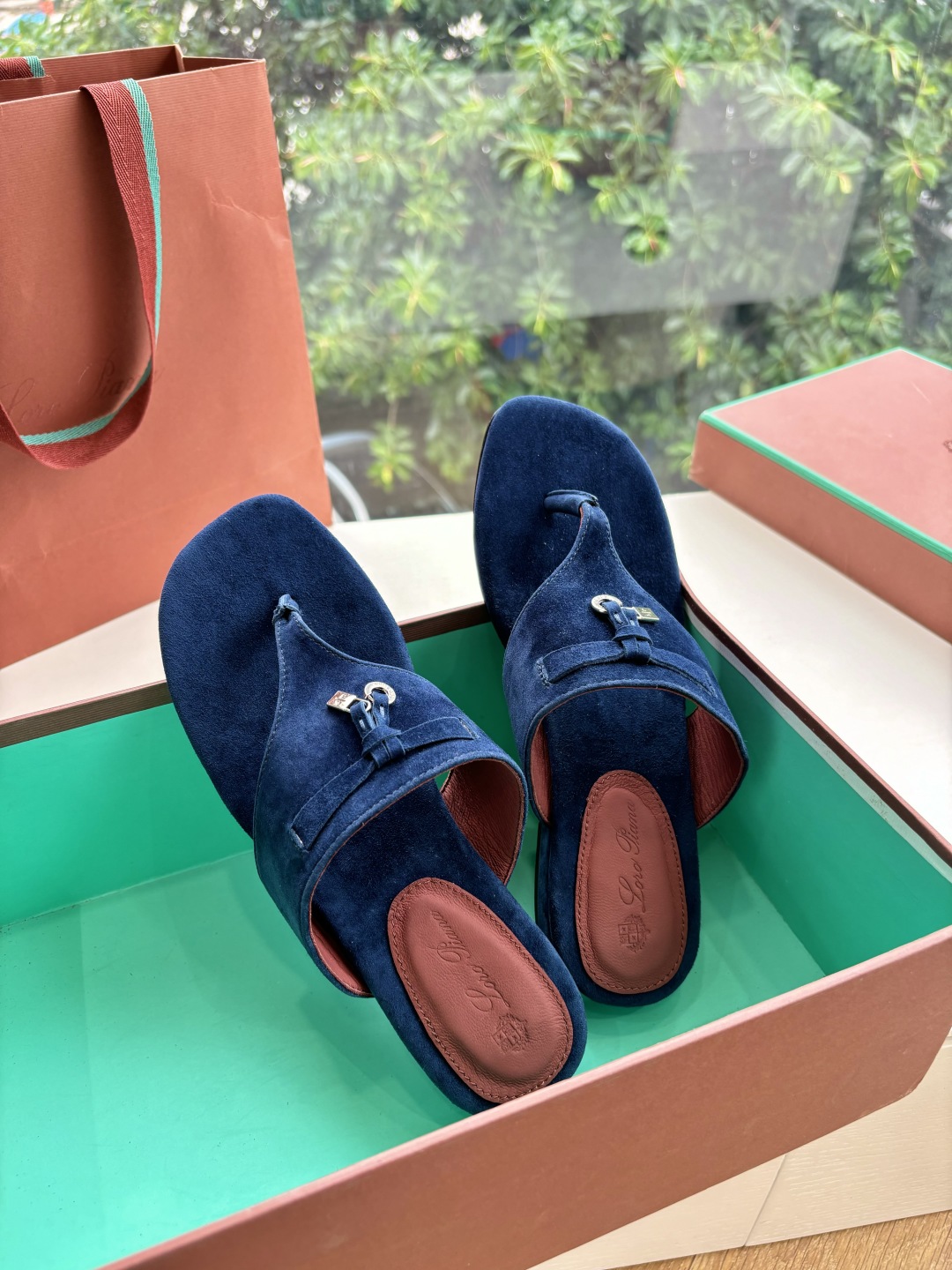 Loro Piana 로로피아나 럭셔리 플립플랍 샌들 신발