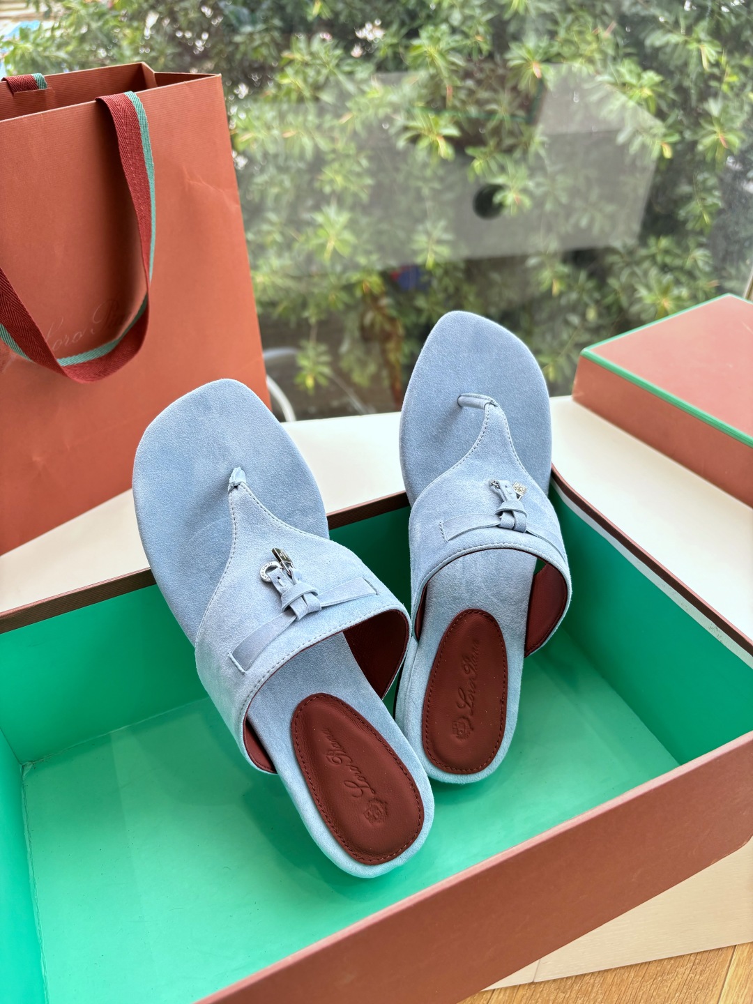 Loro Piana 로로피아나 럭셔리 플립플랍 샌들 신발