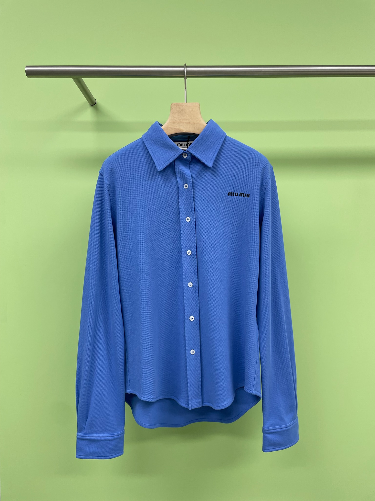 MiuMiu 블루 셔츠 의류